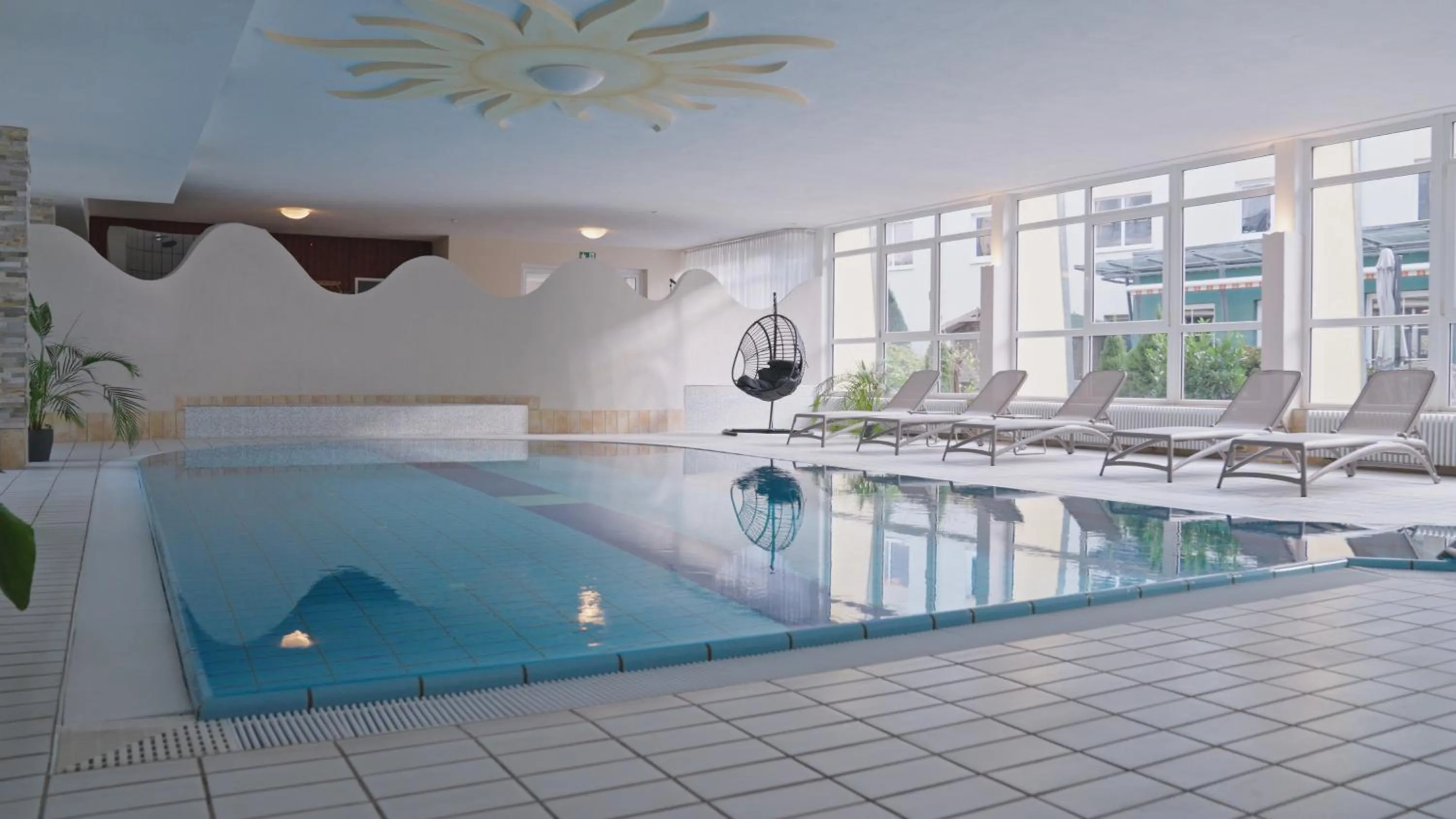 Swimming pool in Schwarzwaldhotel Gengenbach