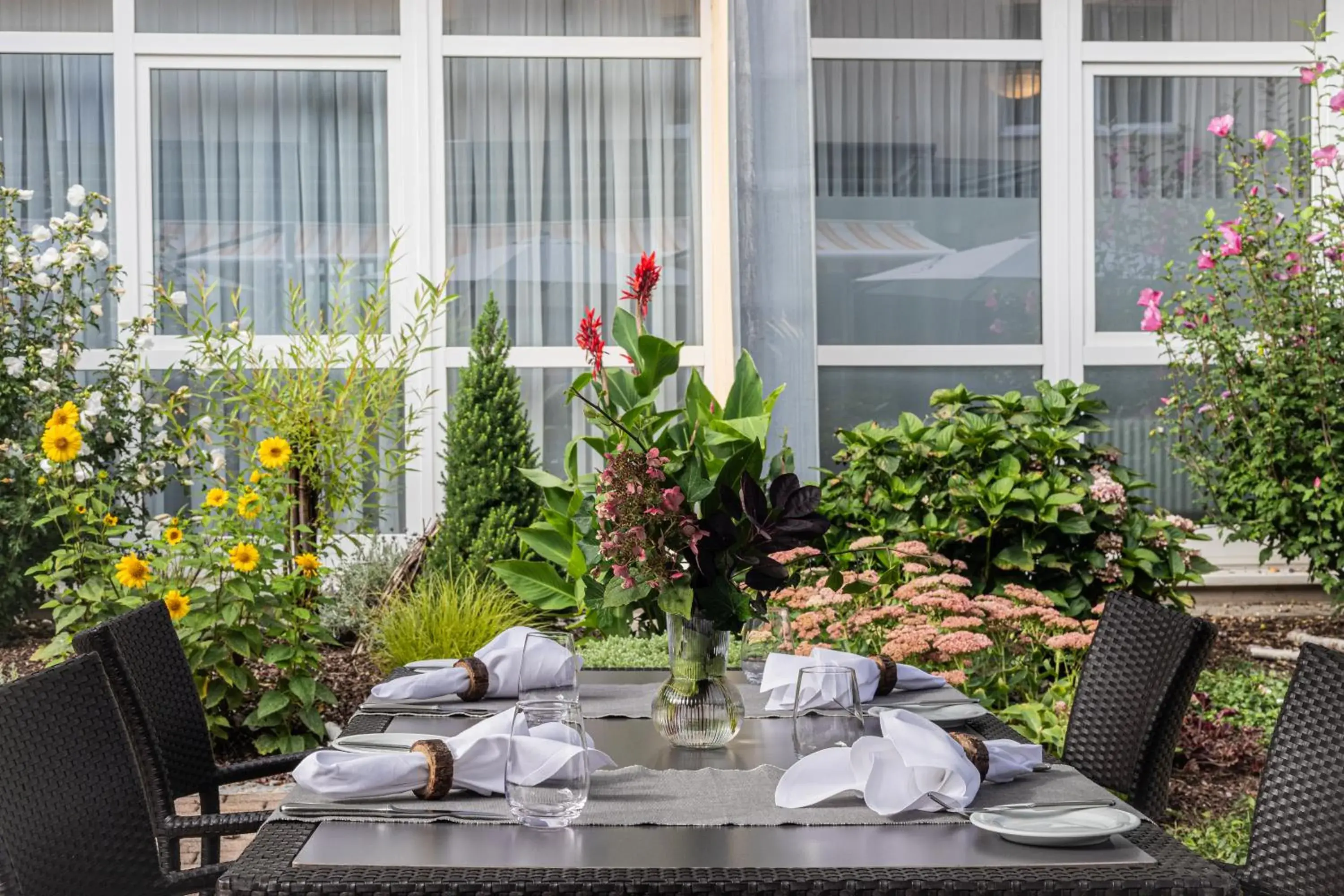 Restaurant/places to eat in Schwarzwaldhotel Gengenbach Restaurant/places to eat in Schwarzwaldhotel Gengenbach
