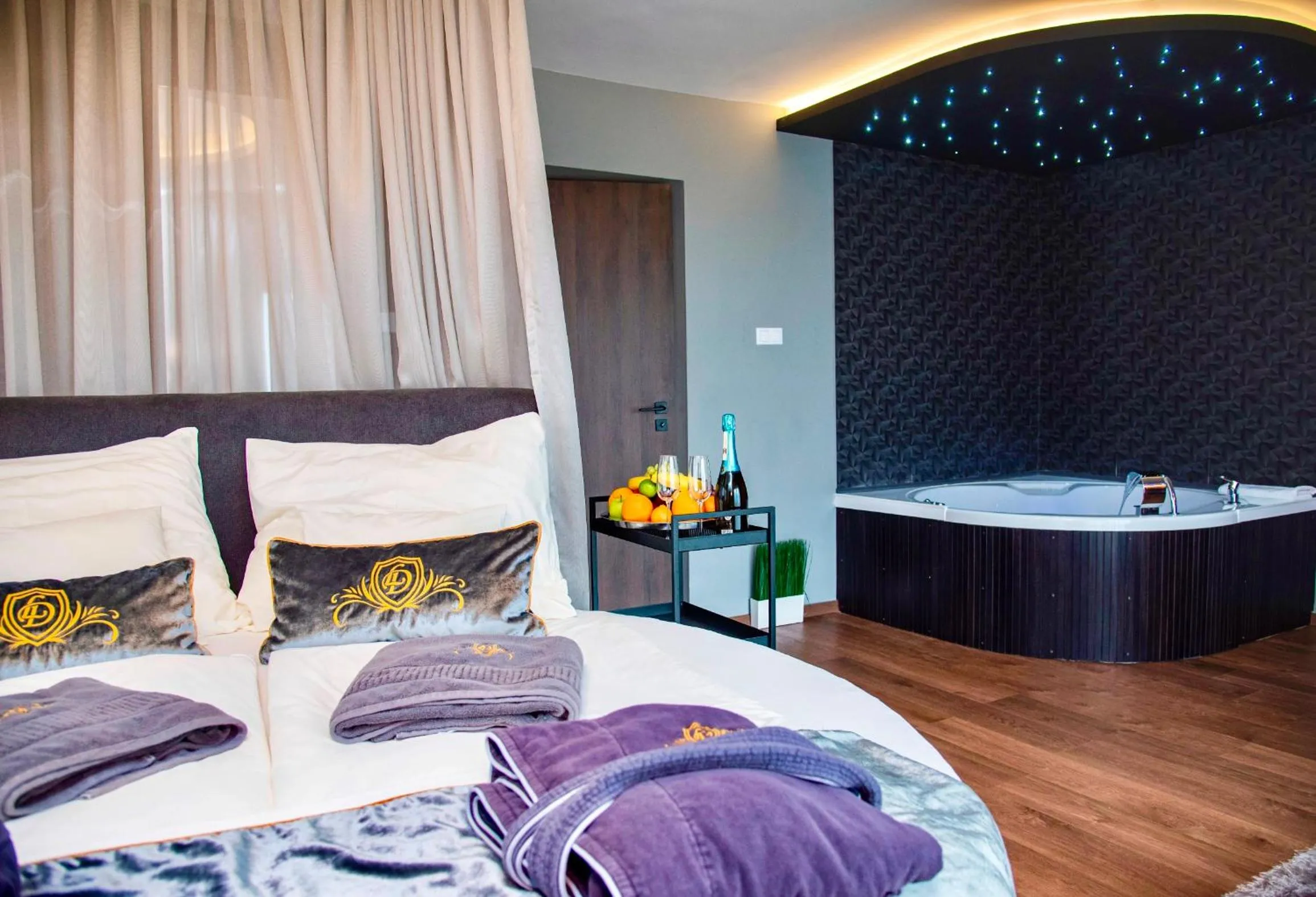 Bedroom, Bed in Love and Dream Élményvilla