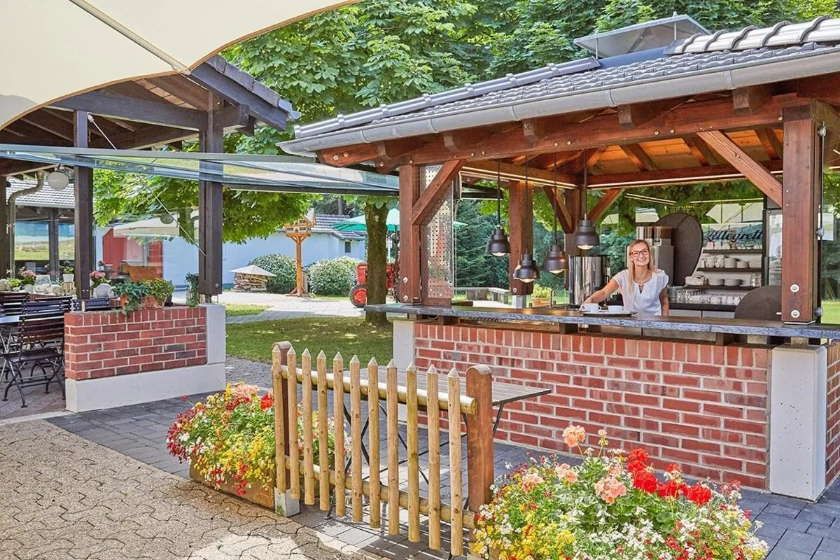 Garden in Landhotel Naafs-Häuschen