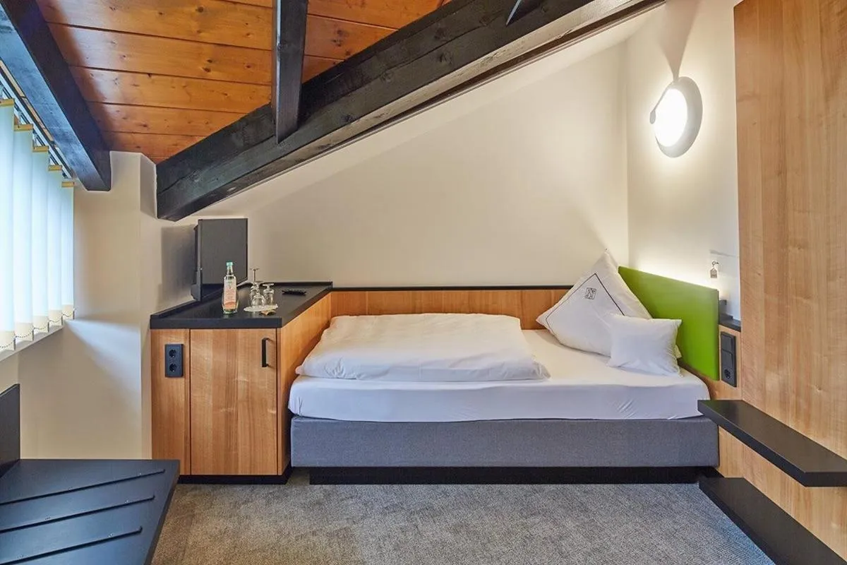 Bed in Landhotel Naafs-Häuschen