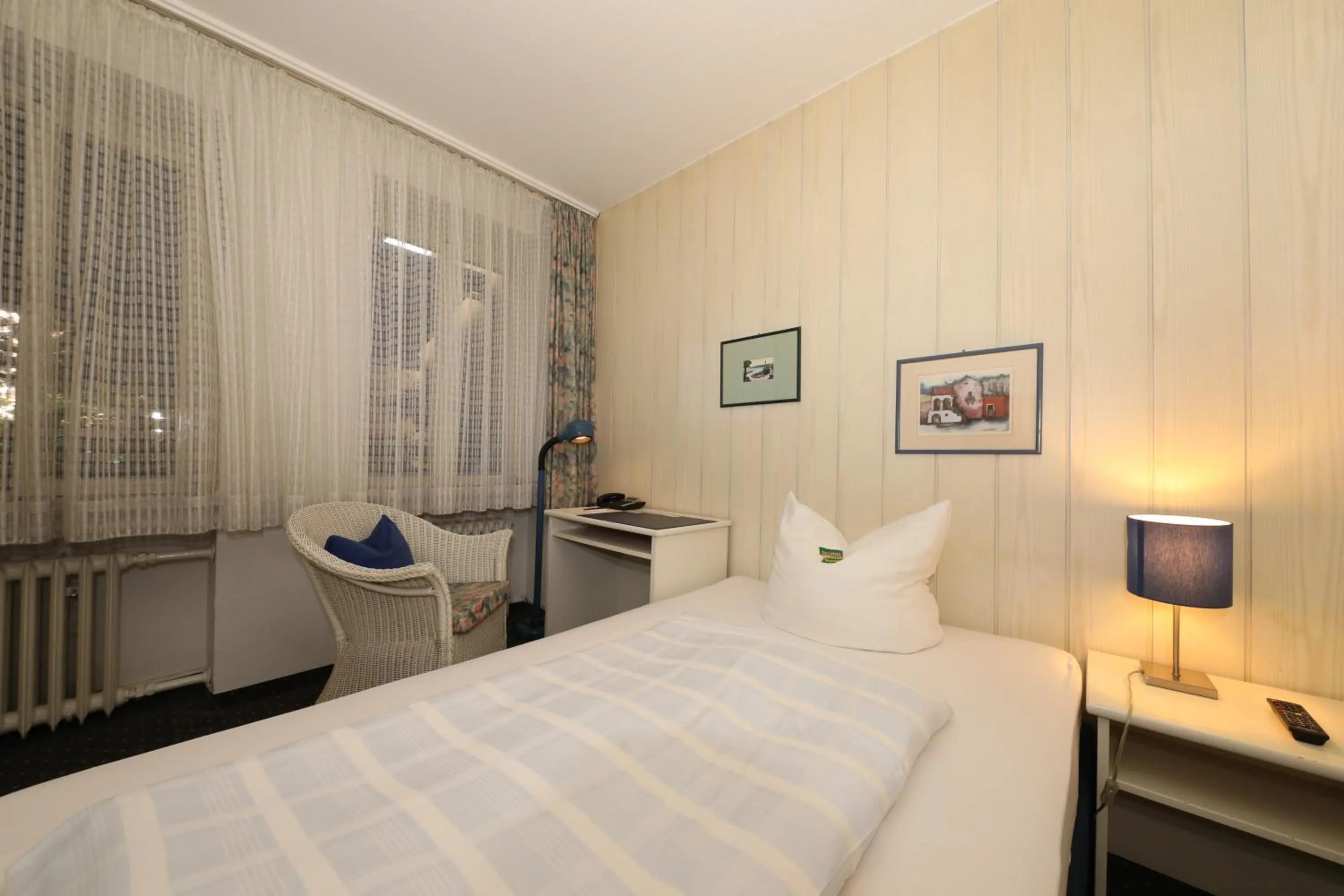 Bed in Hotel Am Ehrenhof