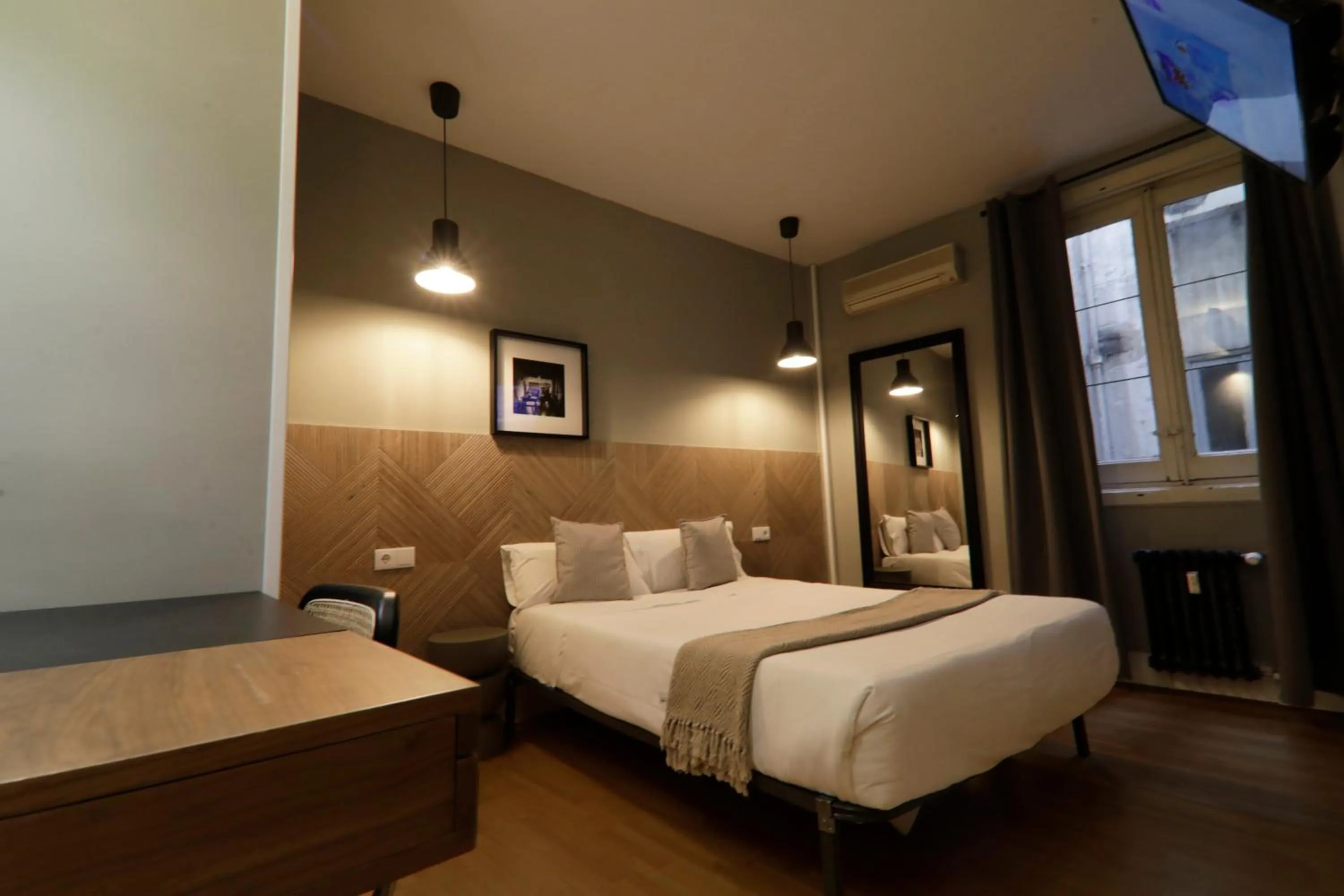 Bed in SUITES YOU Gran Vía