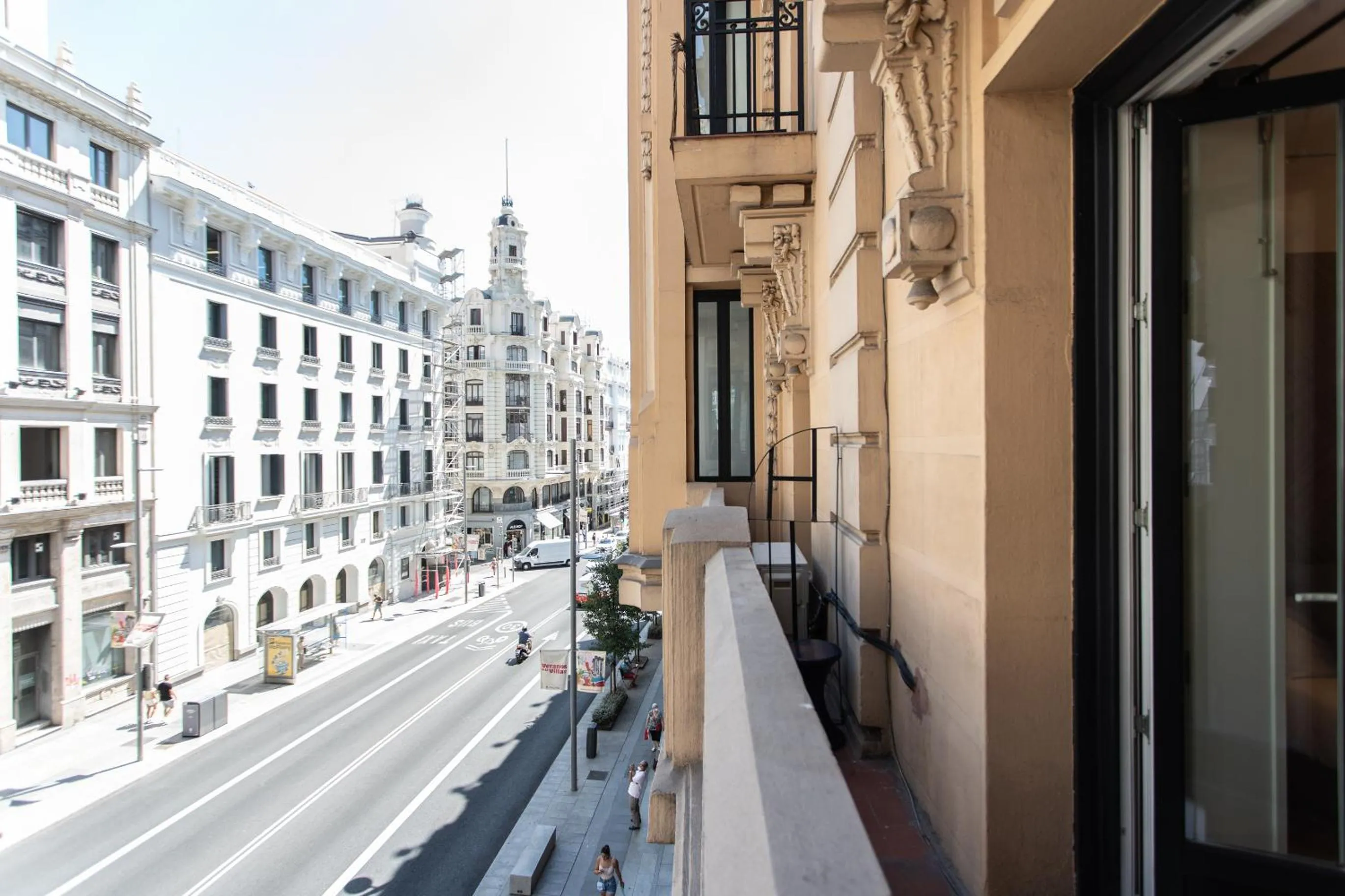 Neighbourhood in SUITES YOU Gran Vía