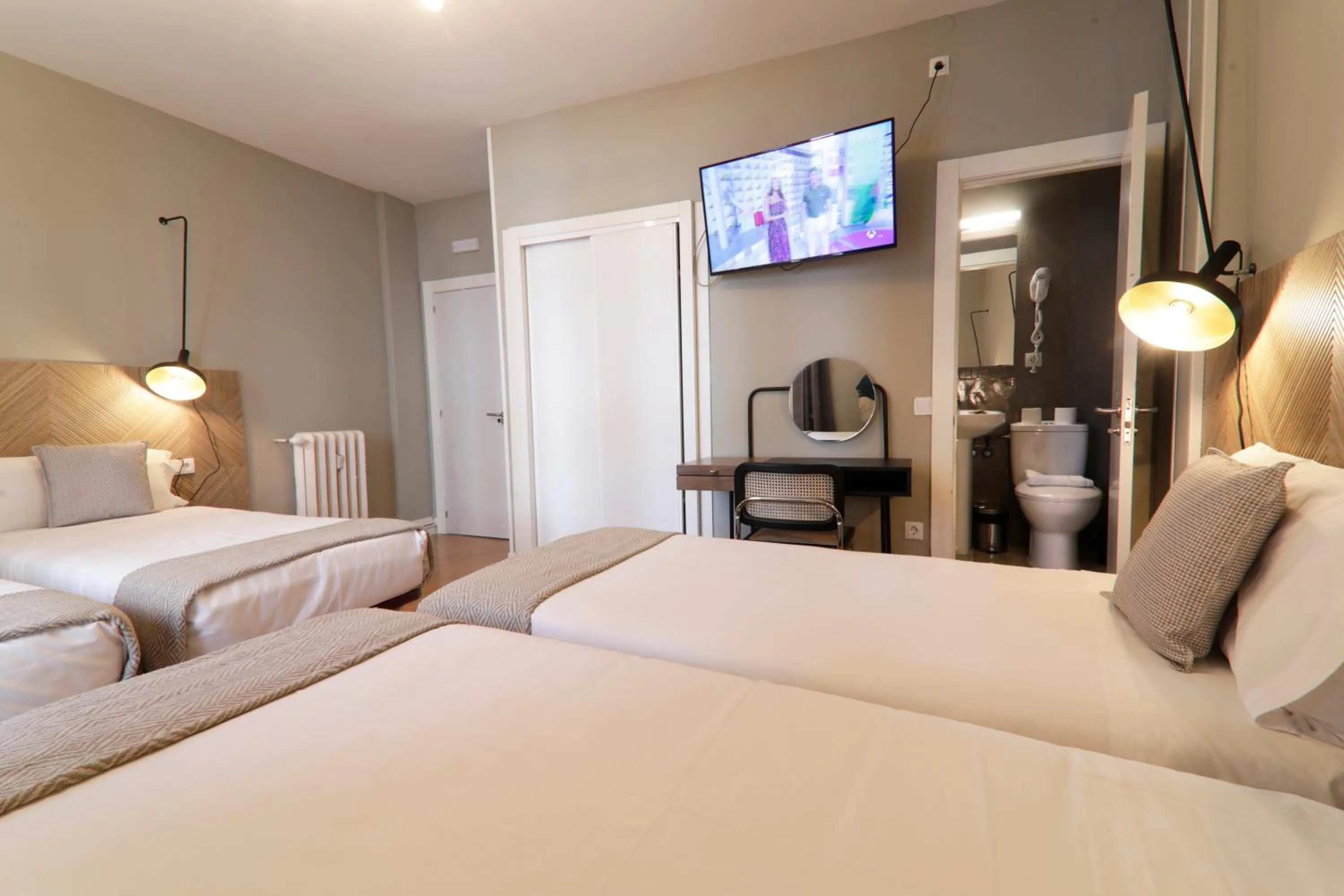 Bed in SUITES YOU Gran Vía