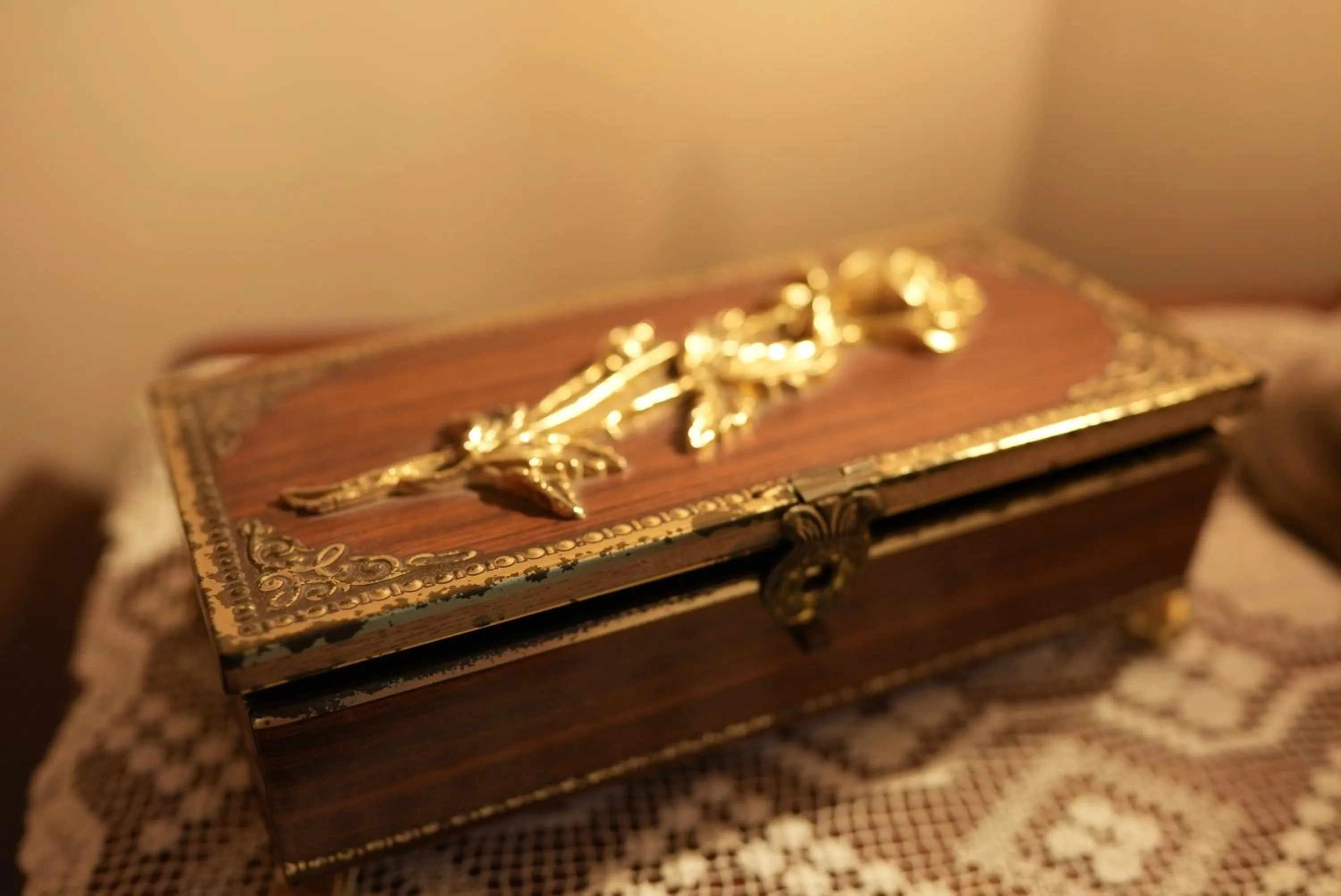 Decorative detail in Bari Antica Boutique B&B