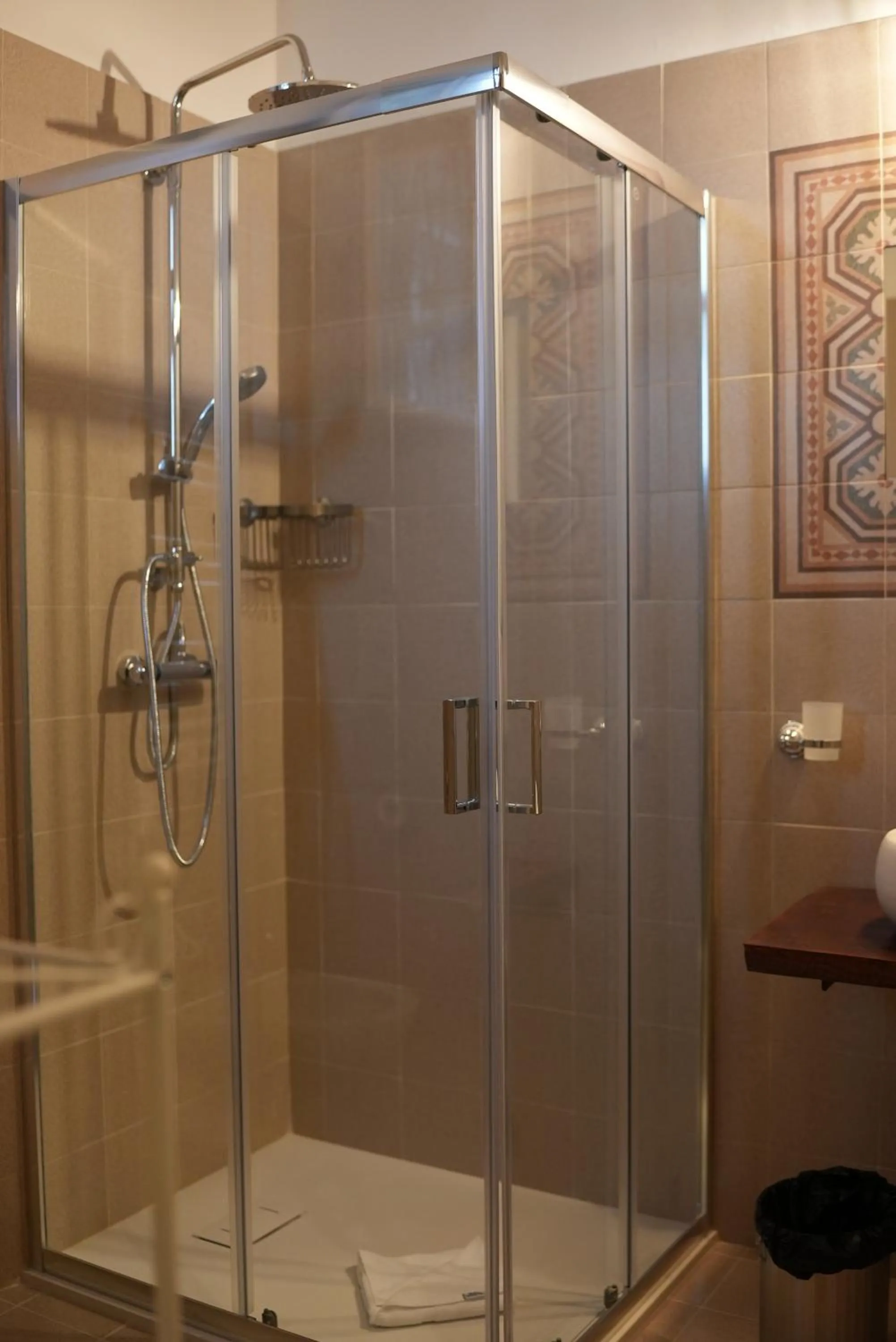 Shower in Bari Antica Boutique B&B