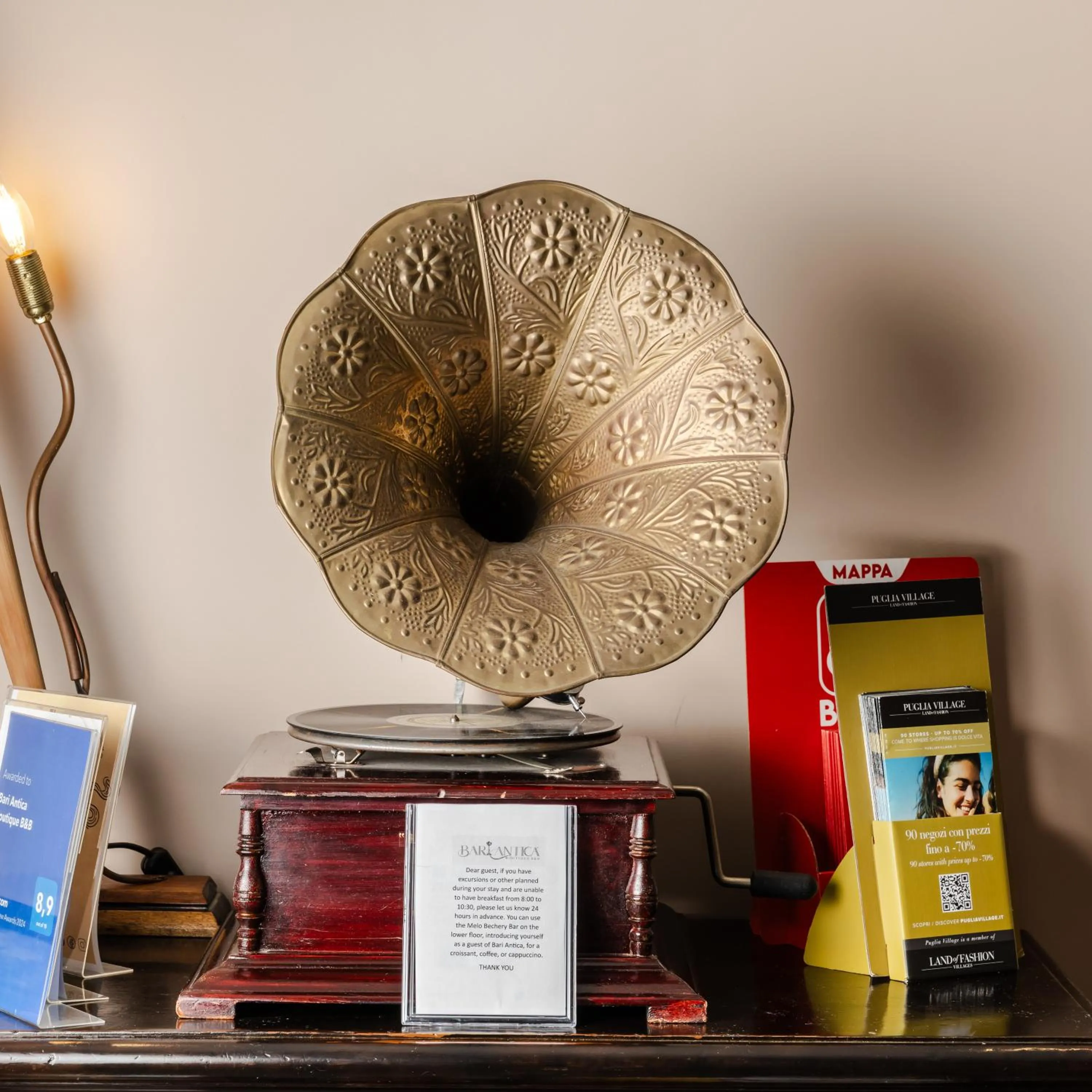 Decorative detail in Bari Antica Boutique B&B