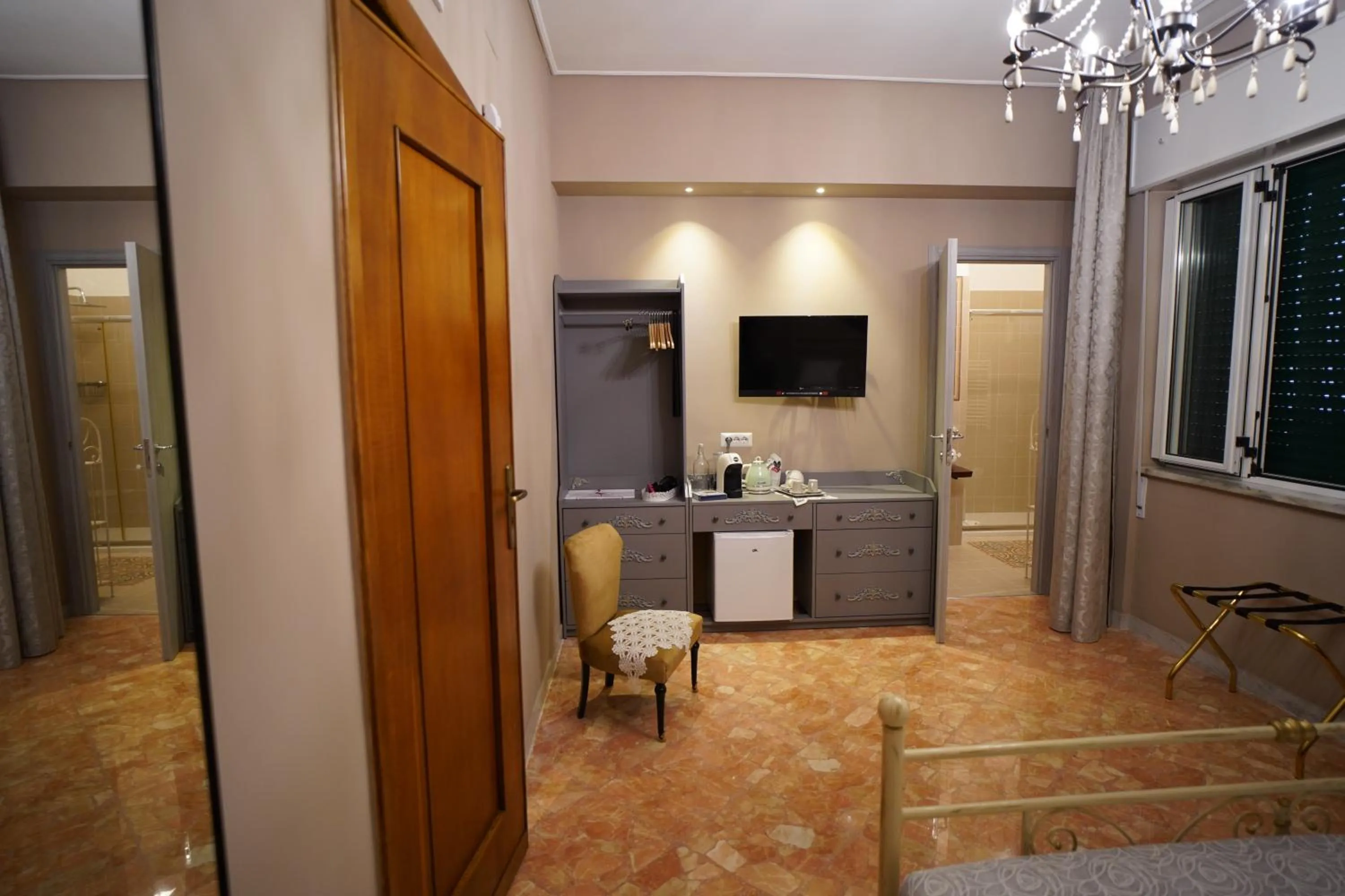 Coffee/tea facilities, Bed in Bari Antica Boutique B&B