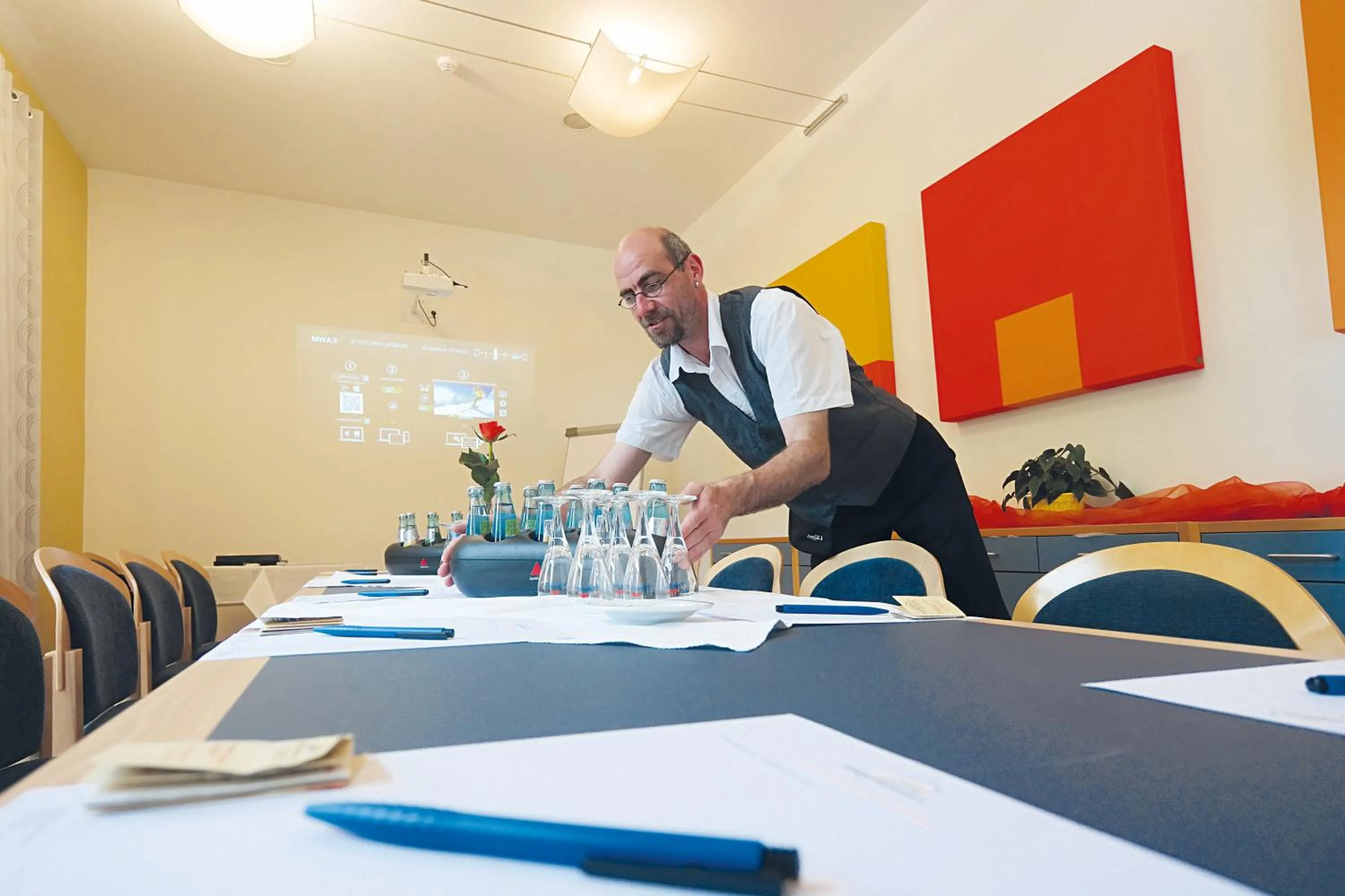 Restaurant/places to eat in Hotel Regenbogenhaus