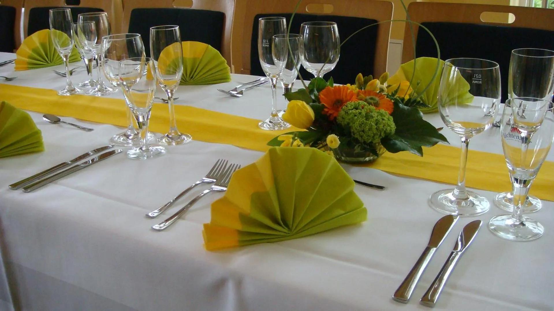 Restaurant/places to eat in Hotel Regenbogenhaus