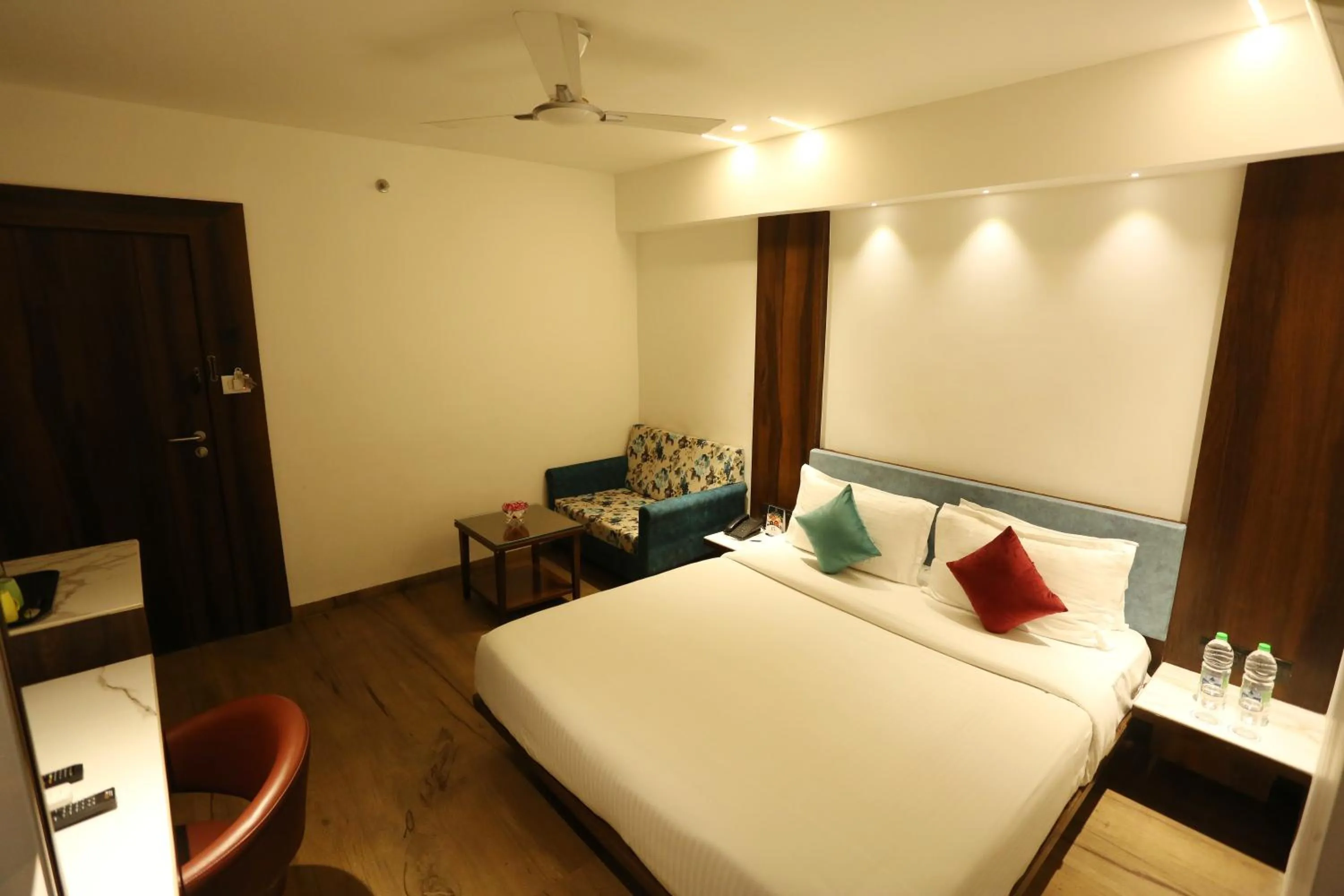 Photo of the whole room, Bed in Alba Premier, Indore
