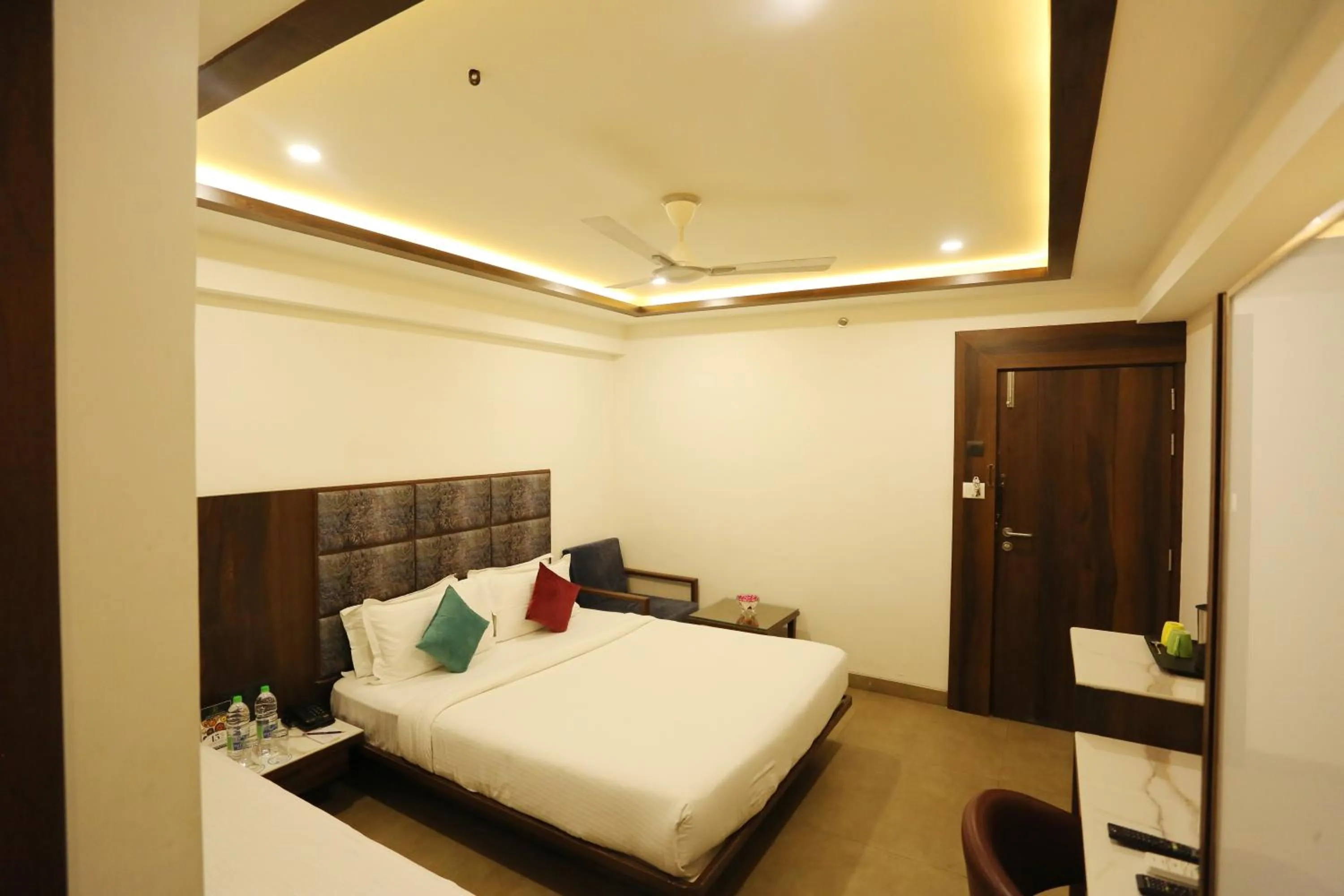 Photo of the whole room, Bed in Alba Premier, Indore