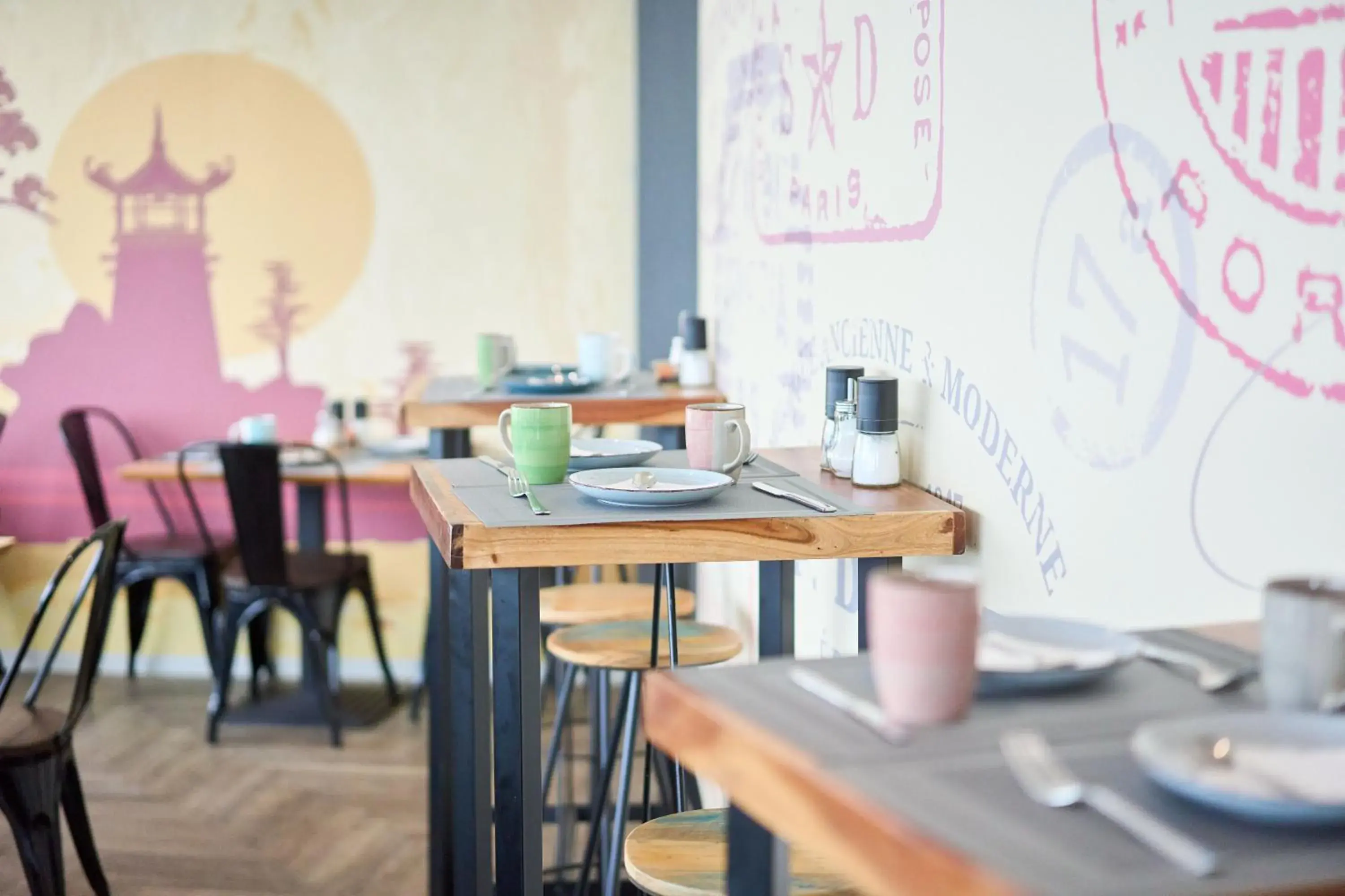 Restaurant/places to eat in eXo Square Heidelberg/Schwetzingen - by SuperFly Hotels Restaurant/places to eat in eXo Square Heidelberg/Schwetzingen - by SuperFly Hotels