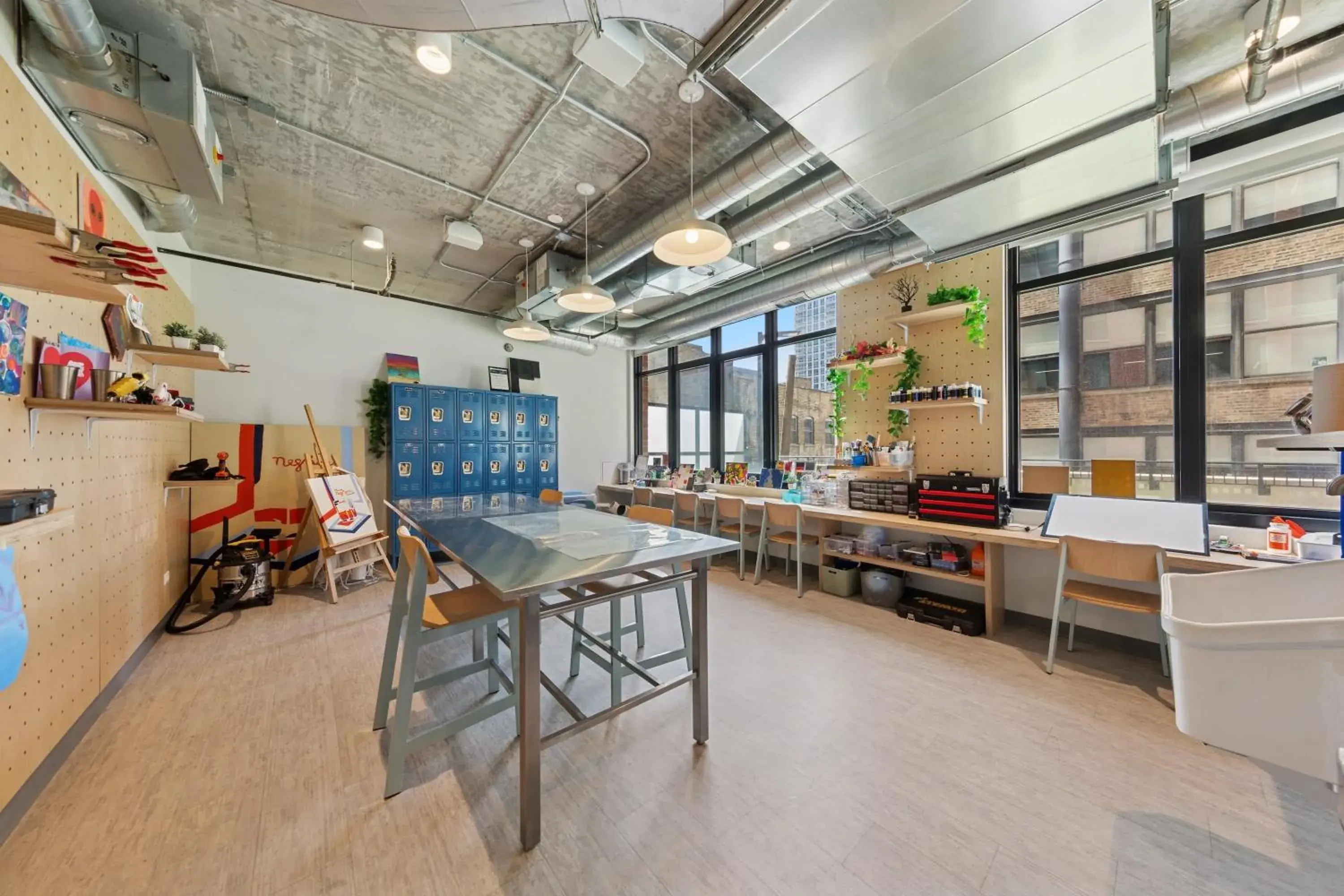 Area and facilities in Kasa River North Chicago Area and facilities in Kasa River North Chicago