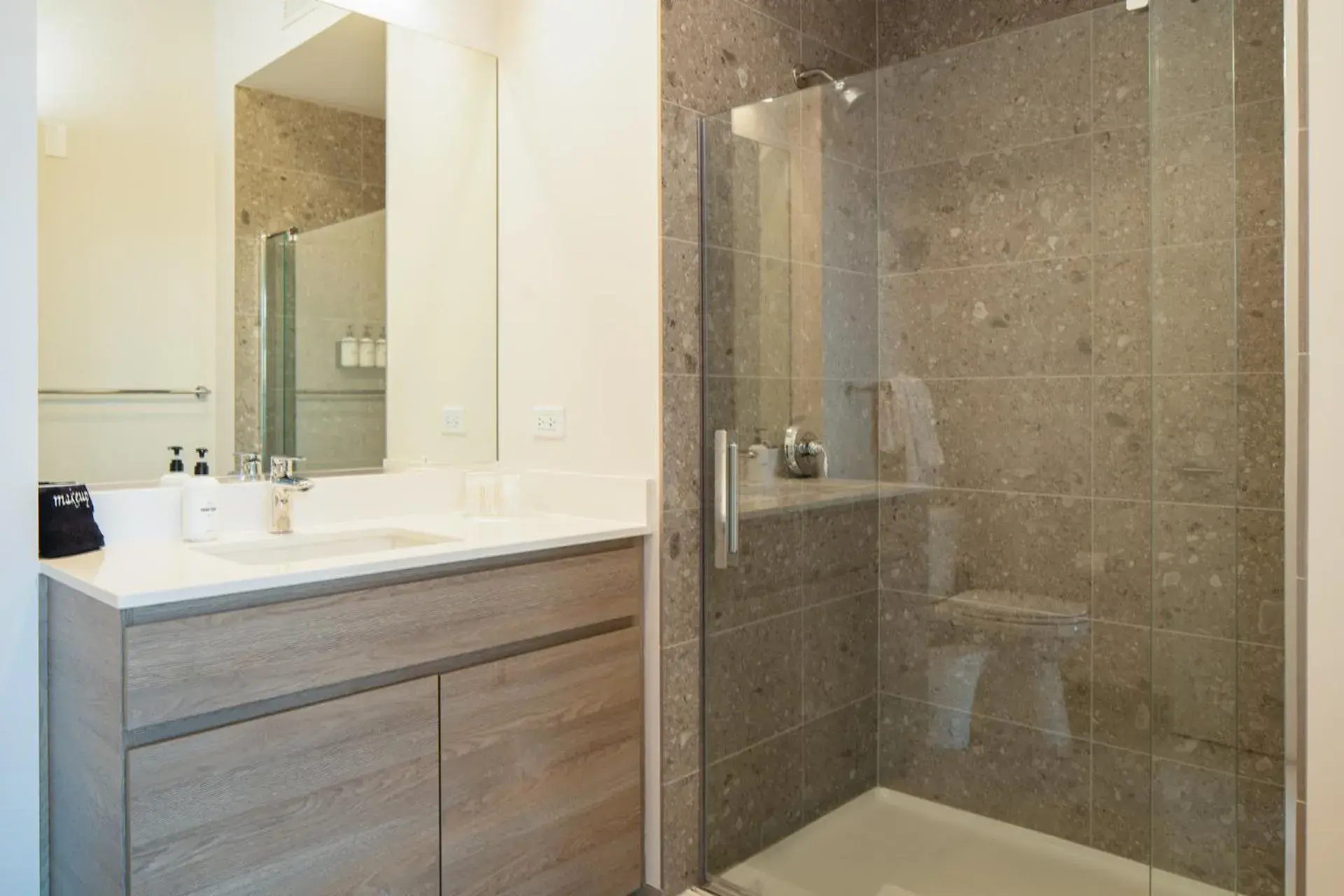 Bathroom in Kasa River North Chicago Bathroom in Kasa River North Chicago