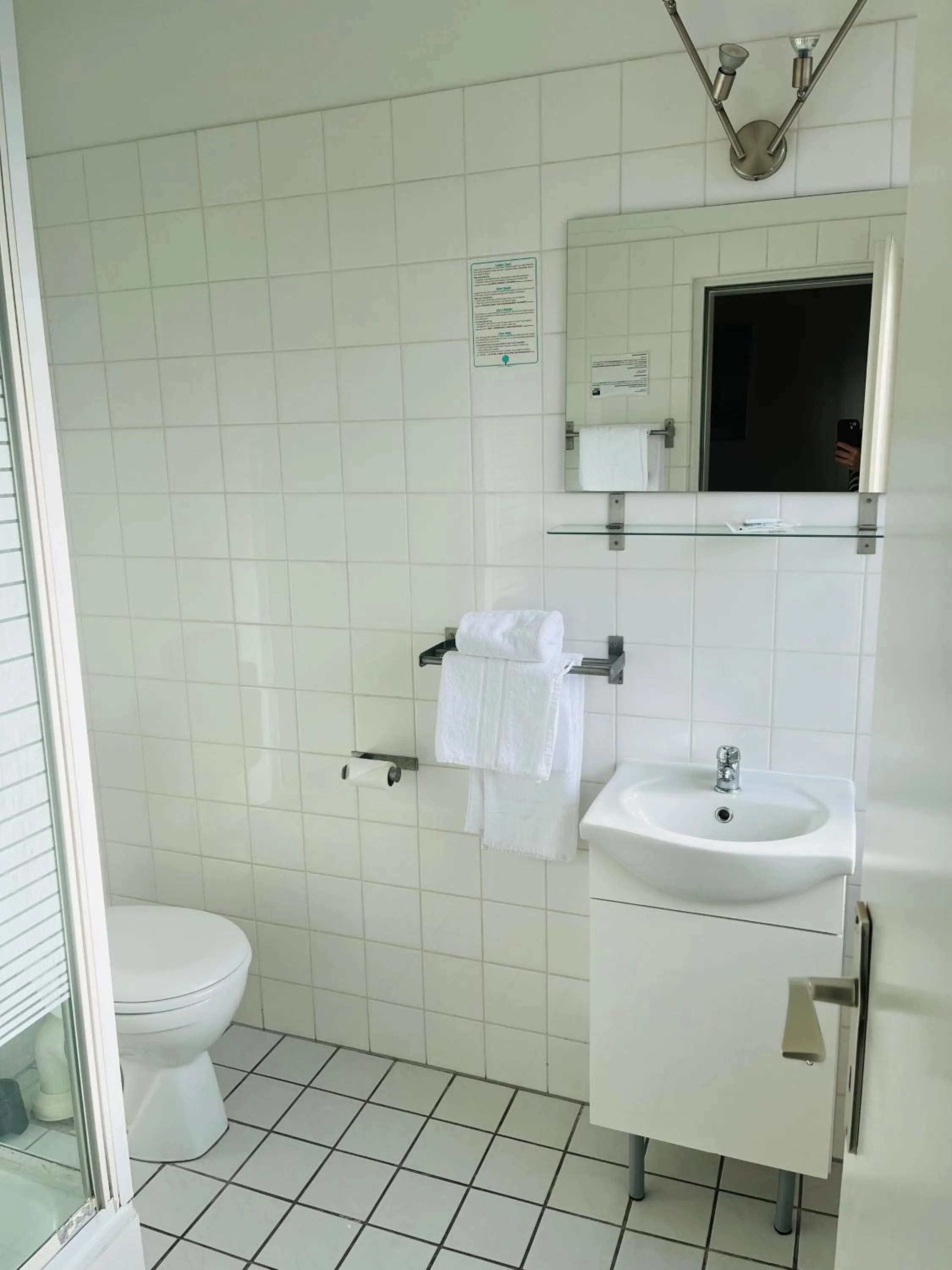 Bathroom in Hotel Westend