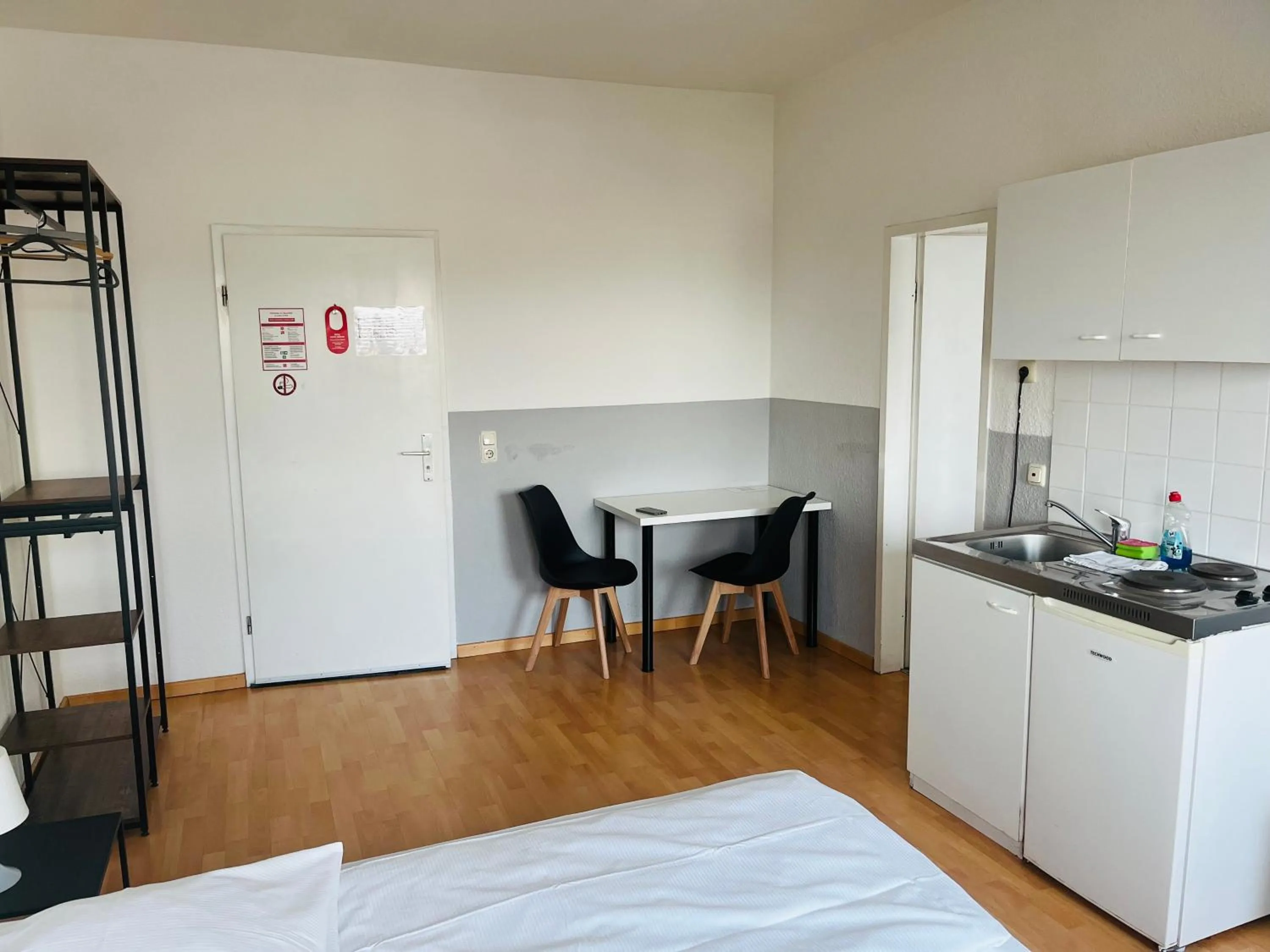 Photo of the whole room, Bed in Hotel Westend