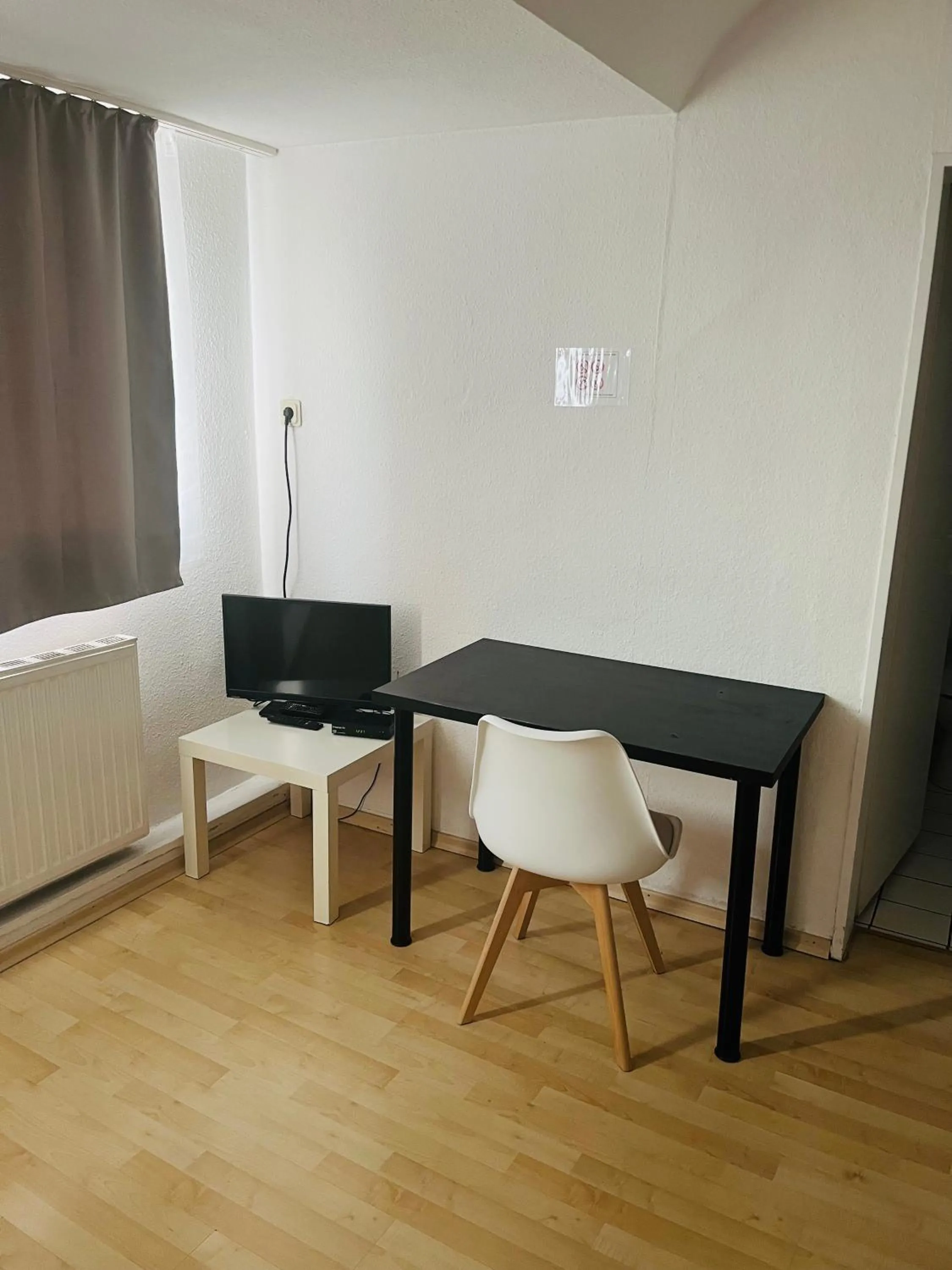 Photo of the whole room in Hotel Westend