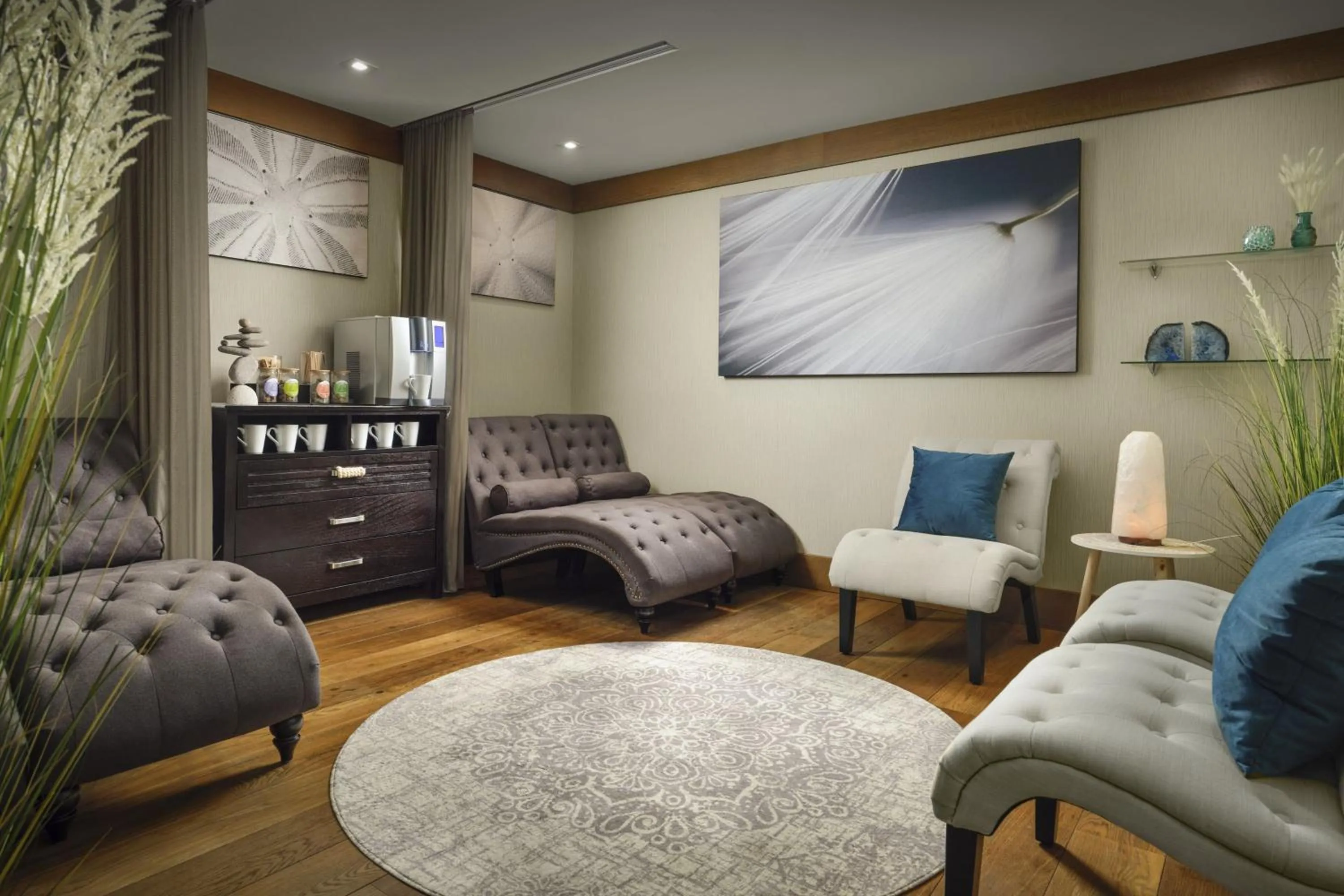 Lounge or bar, Bed in The Westin Portland Harborview