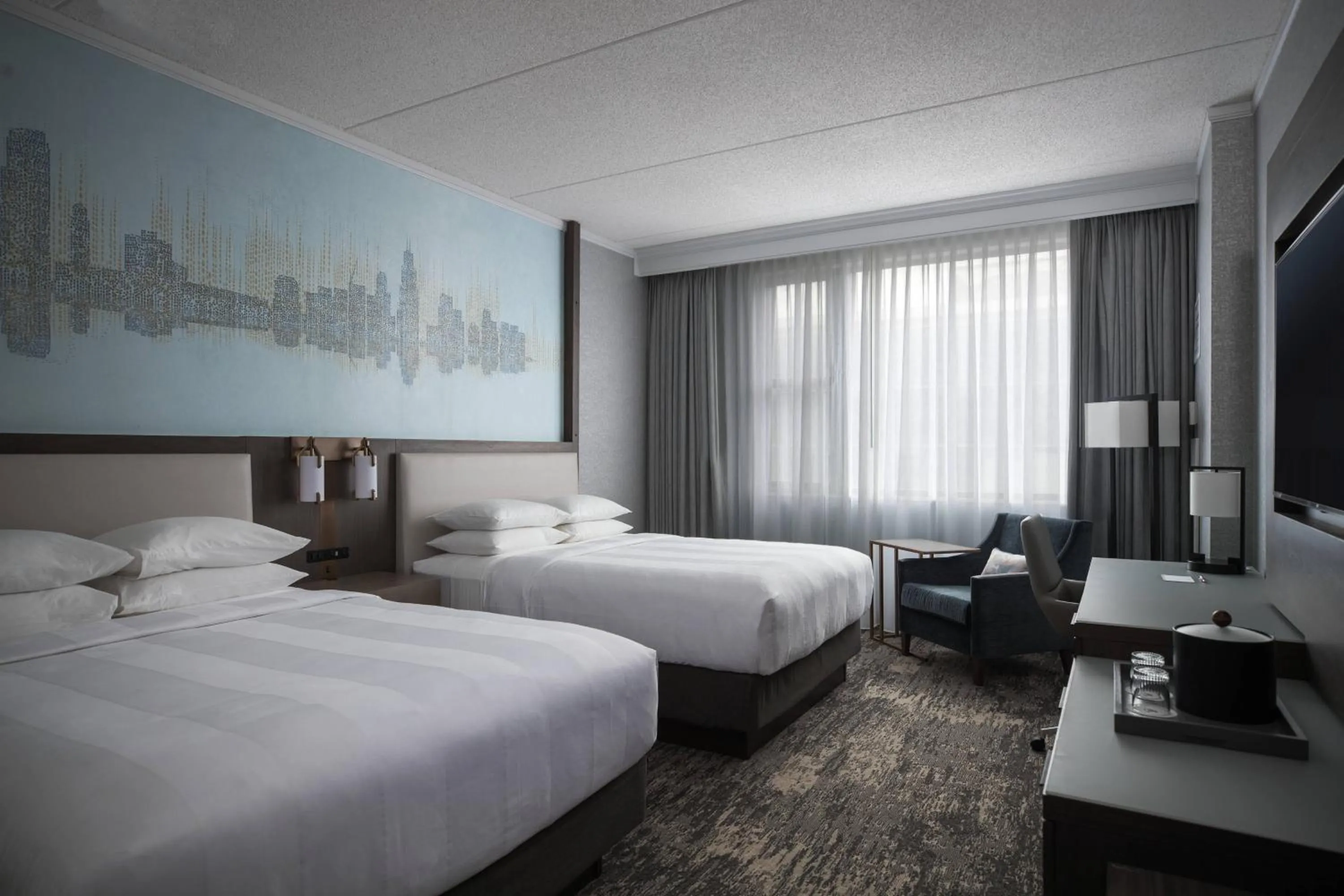 Bed in Courtyard by Marriott Chicago at Medical District-UIC