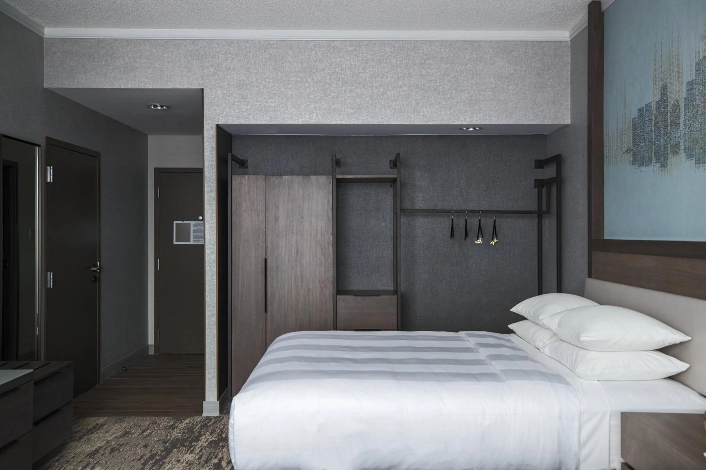 Bed in Courtyard by Marriott Chicago at Medical District-UIC