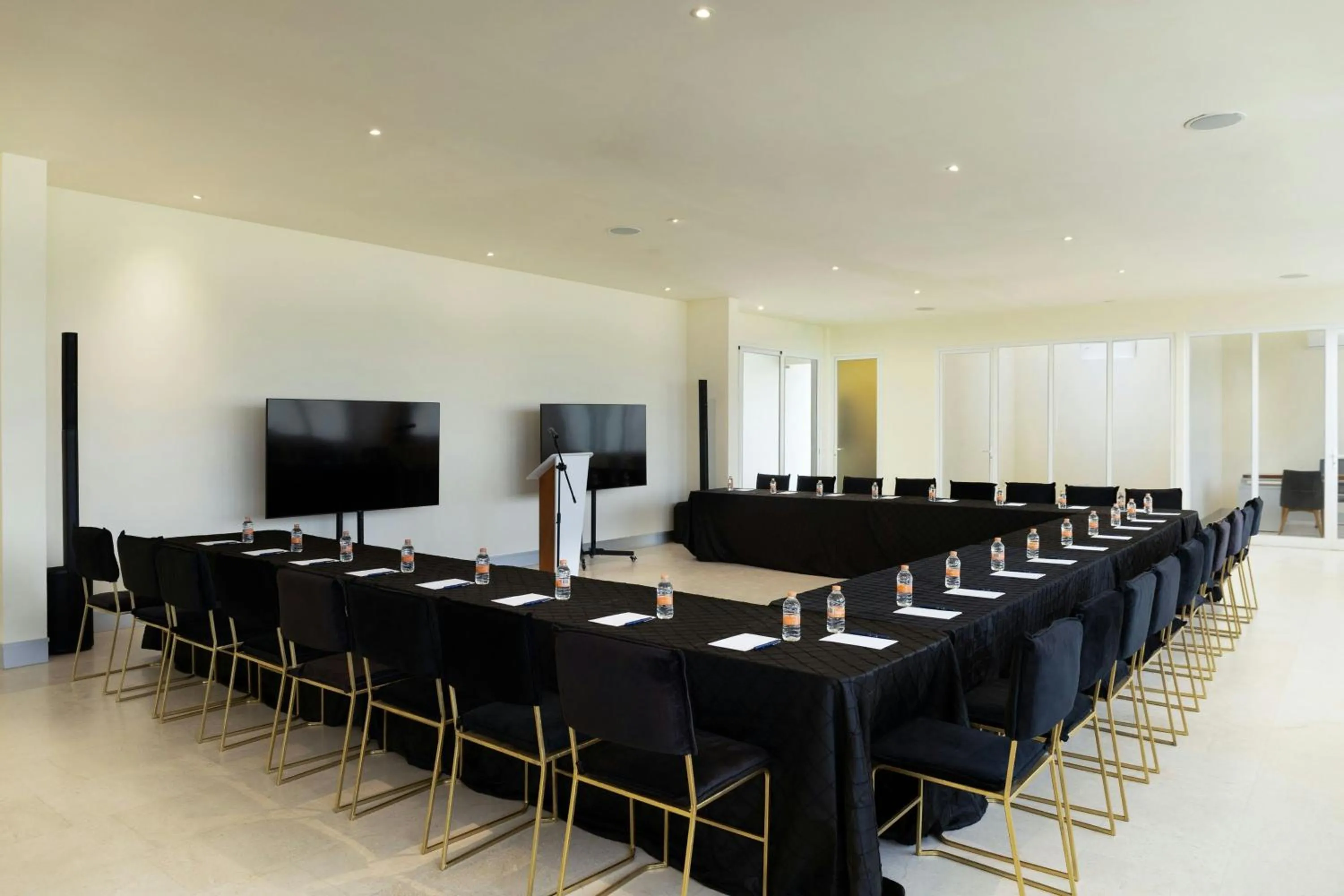 Meeting/conference room in Delta Hotels by Marriott Riviera Nayarit, an All-Inclusive Resort