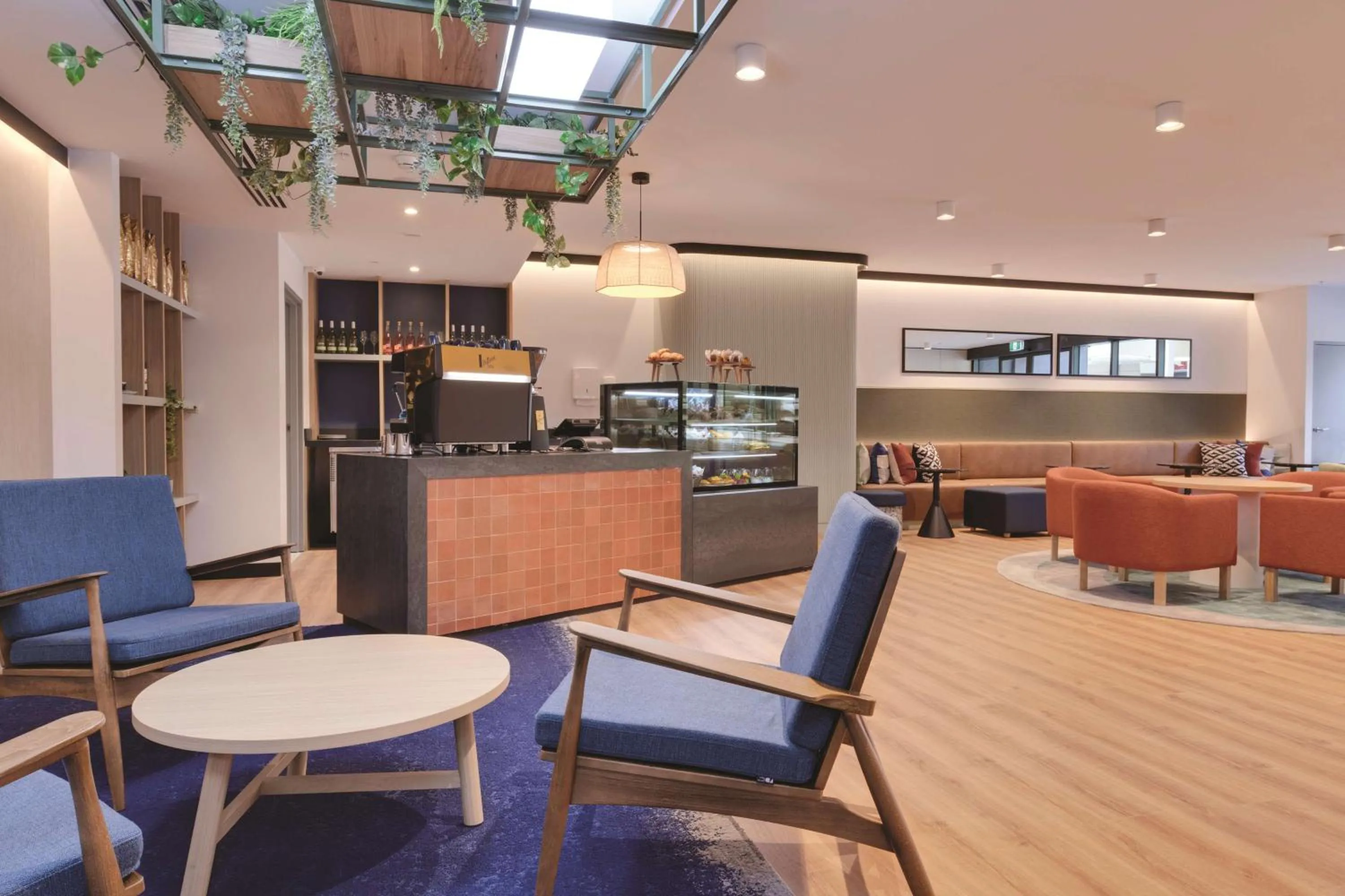 Restaurant/places to eat in Travelodge Hotel Hurstville Sydney