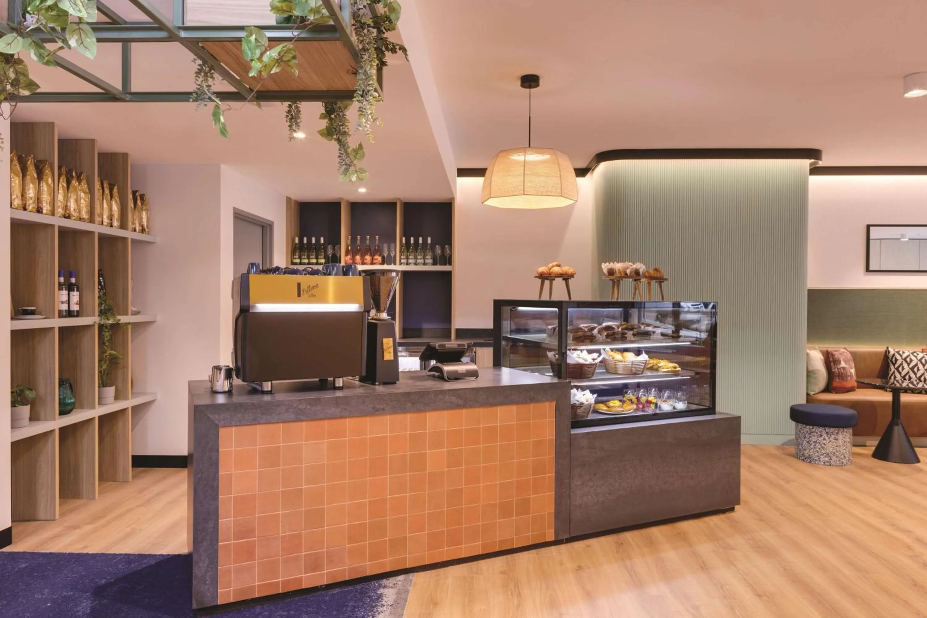 Restaurant/places to eat in Travelodge Hotel Hurstville Sydney