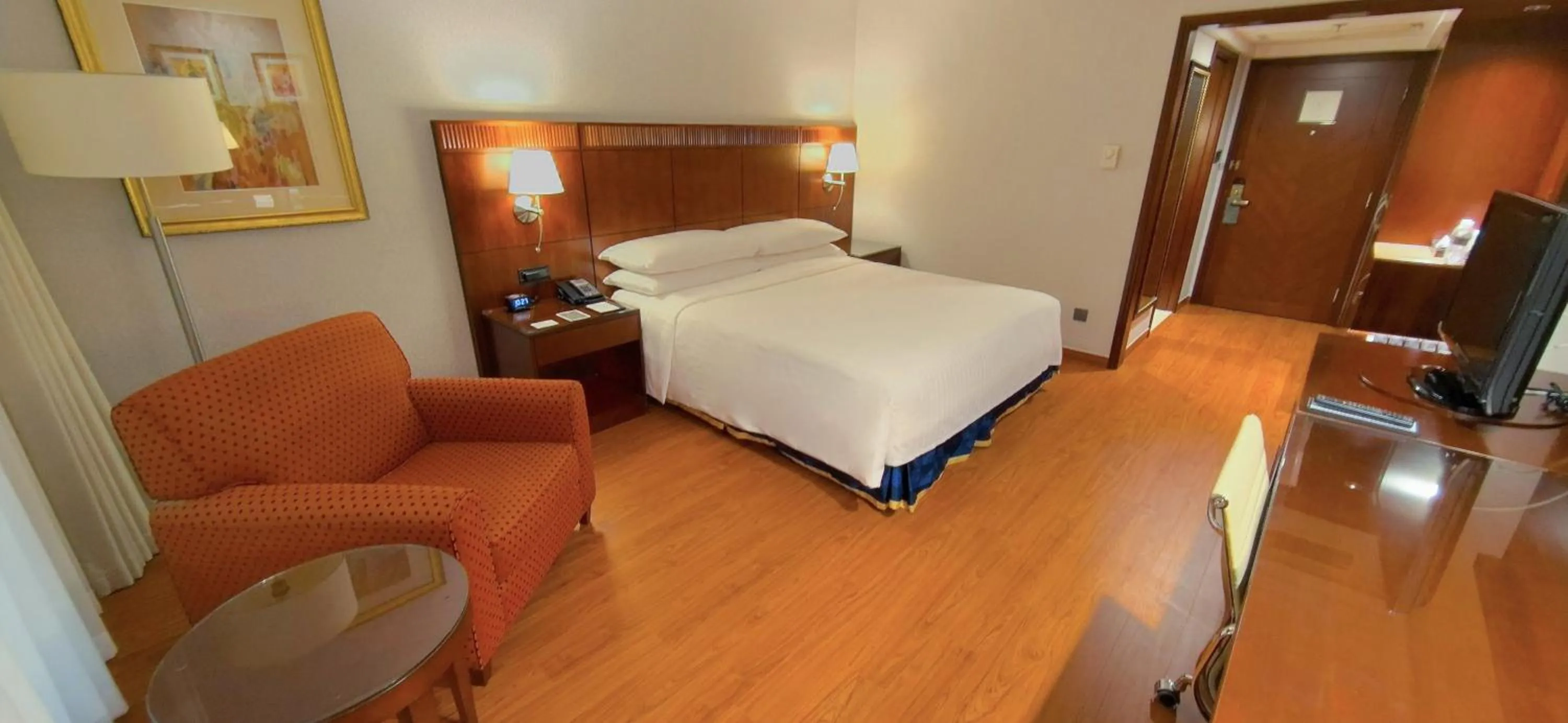 Bedroom, Bed in Courtyard By Marriott Shanghai Pudong