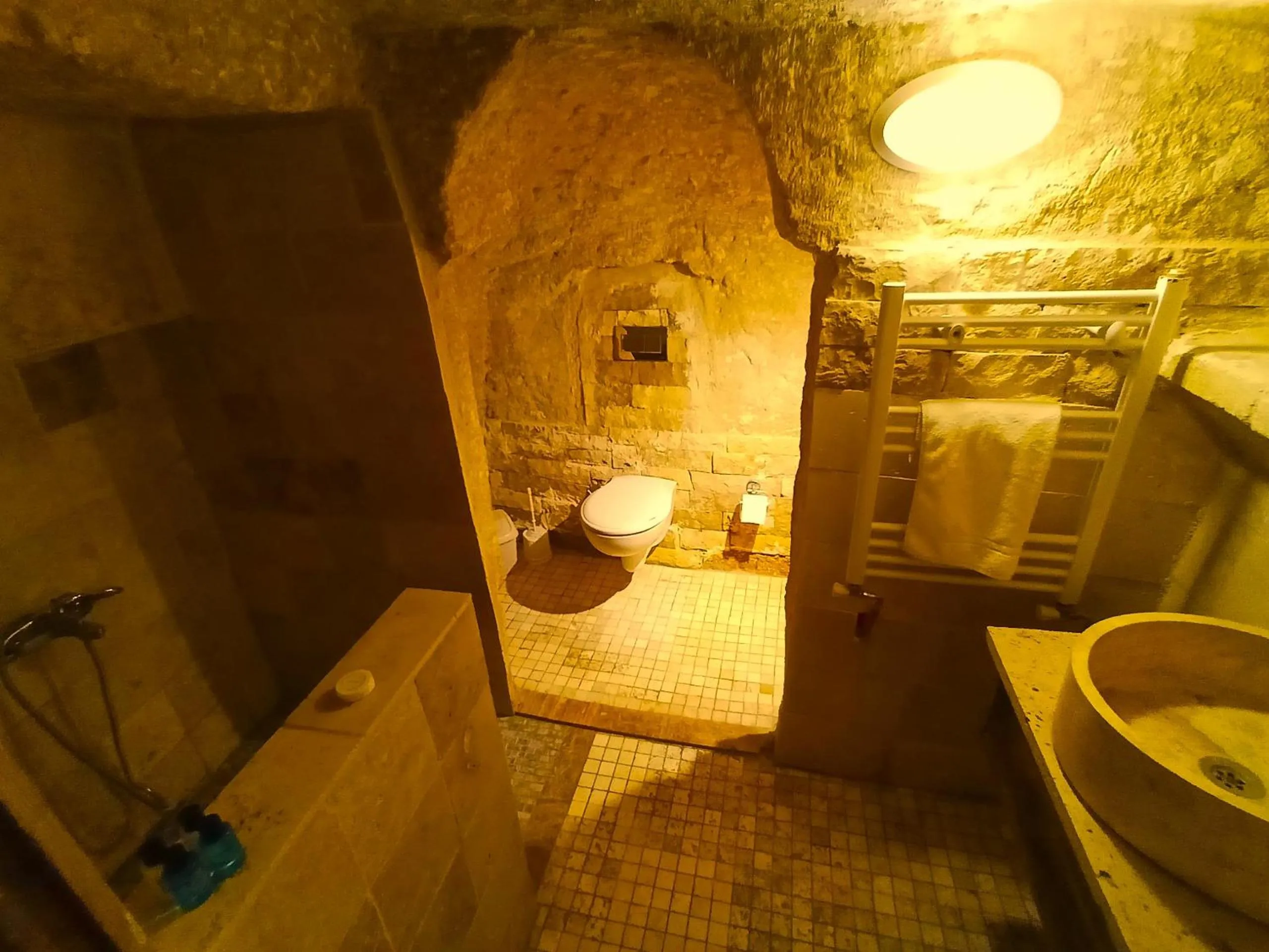Shower in stone age cappadocia