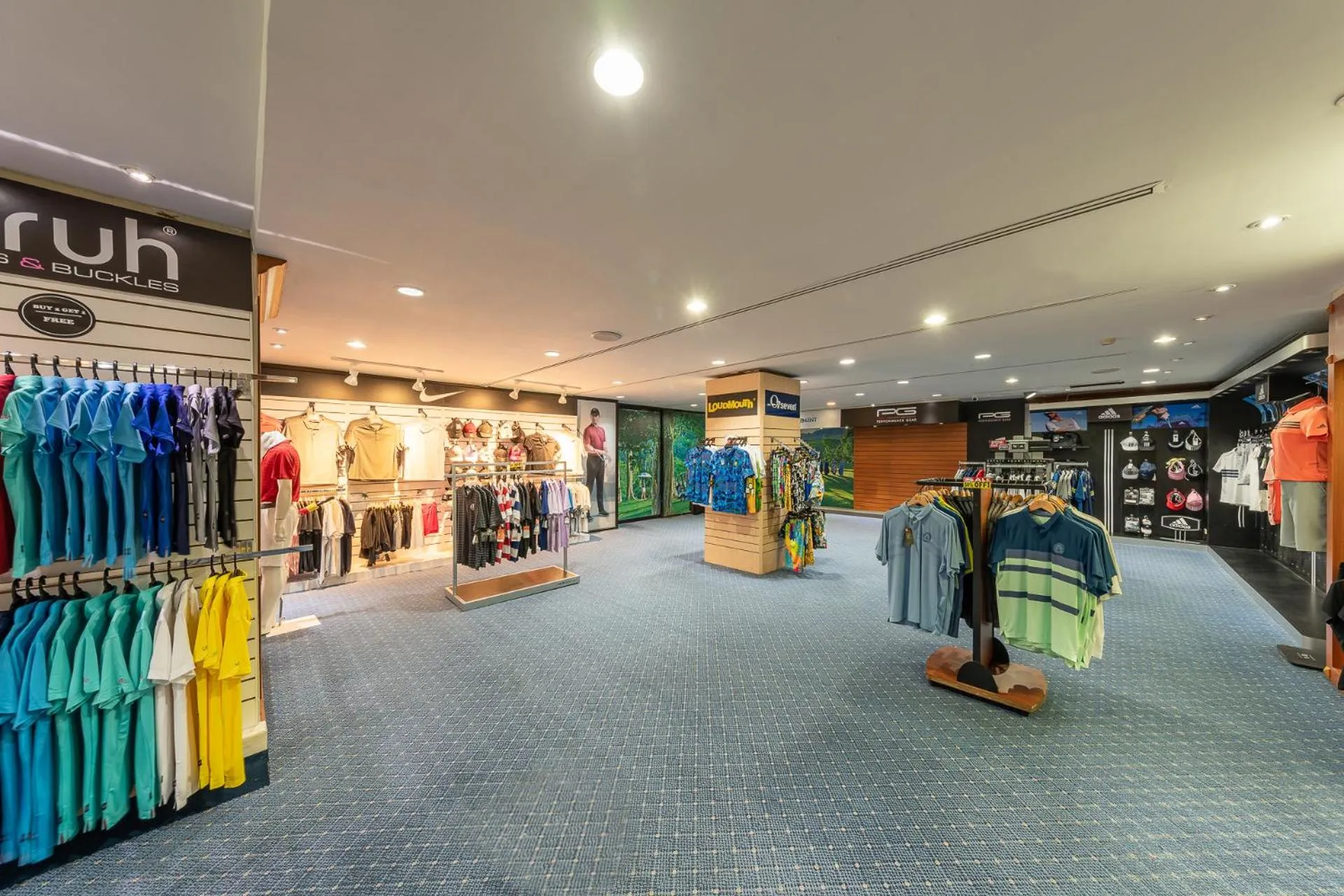 On-site shops in Blue Canyon Country Club
