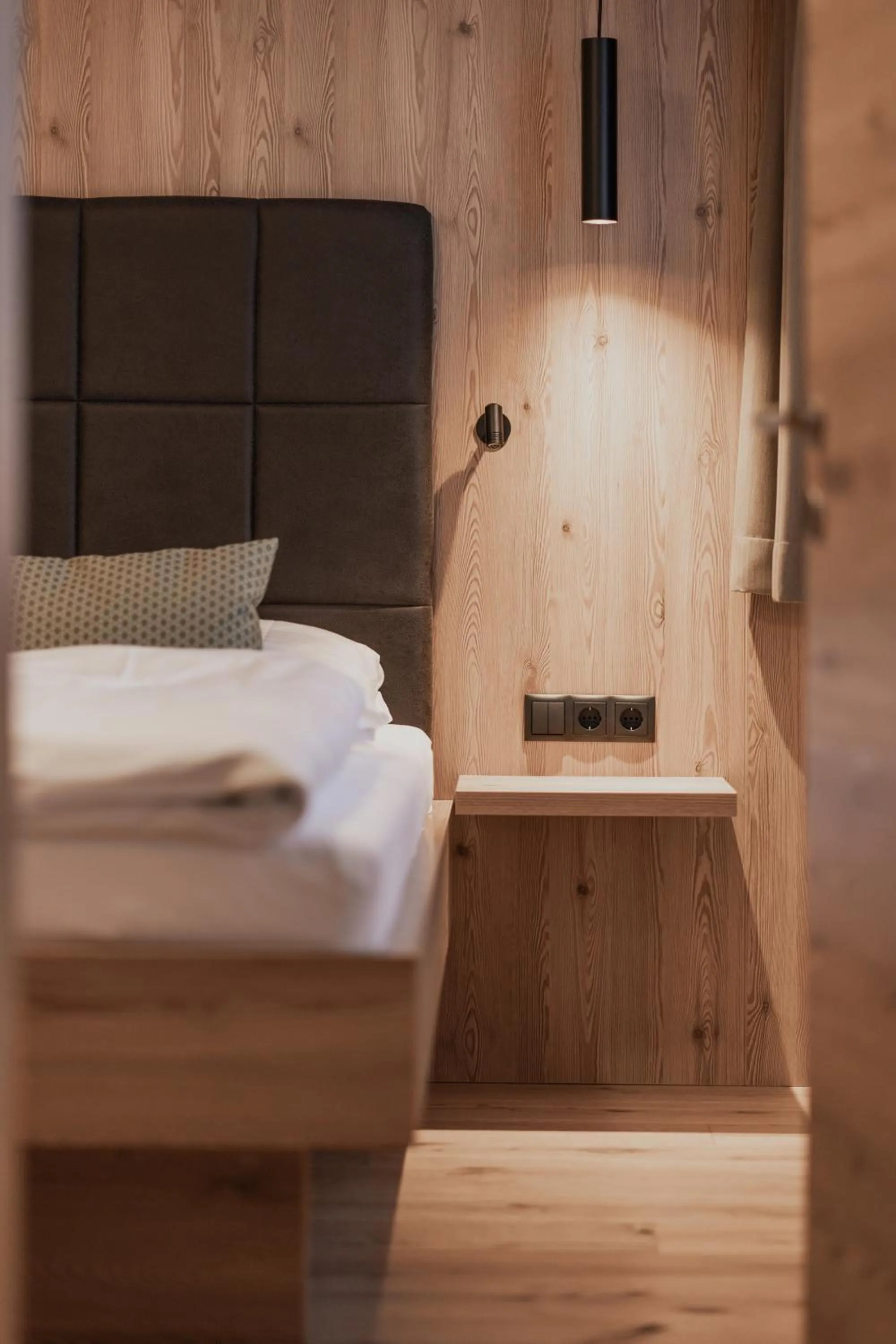 Photo of the whole room, Bed in FIRSTpeak Zauchensee