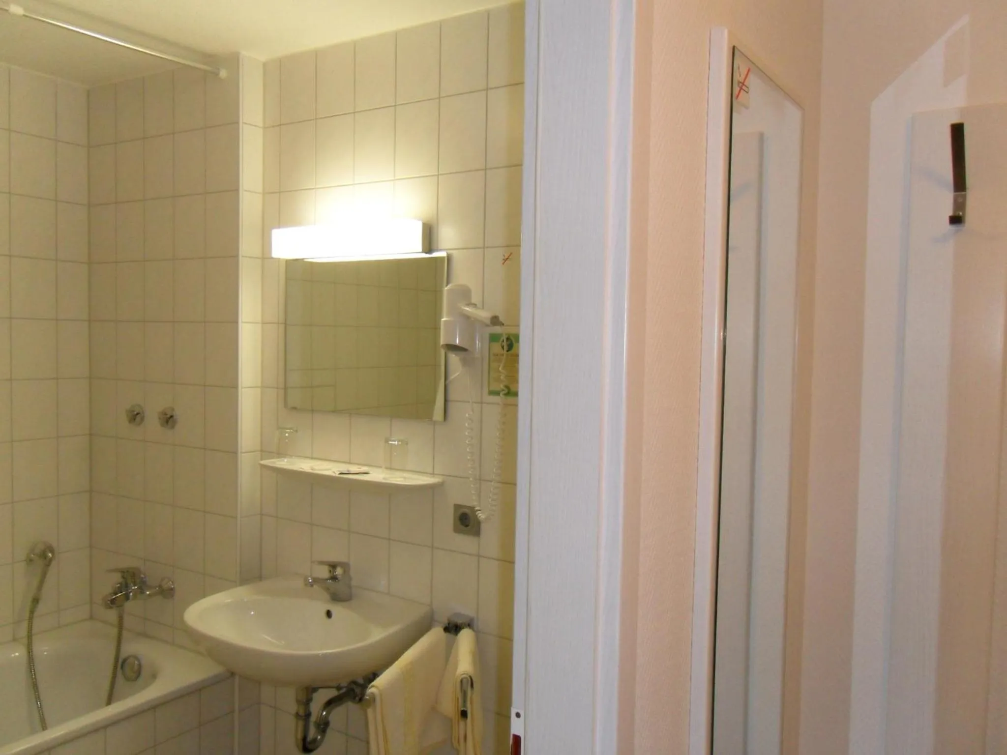 Bathroom in Hotel Gasthof Traube