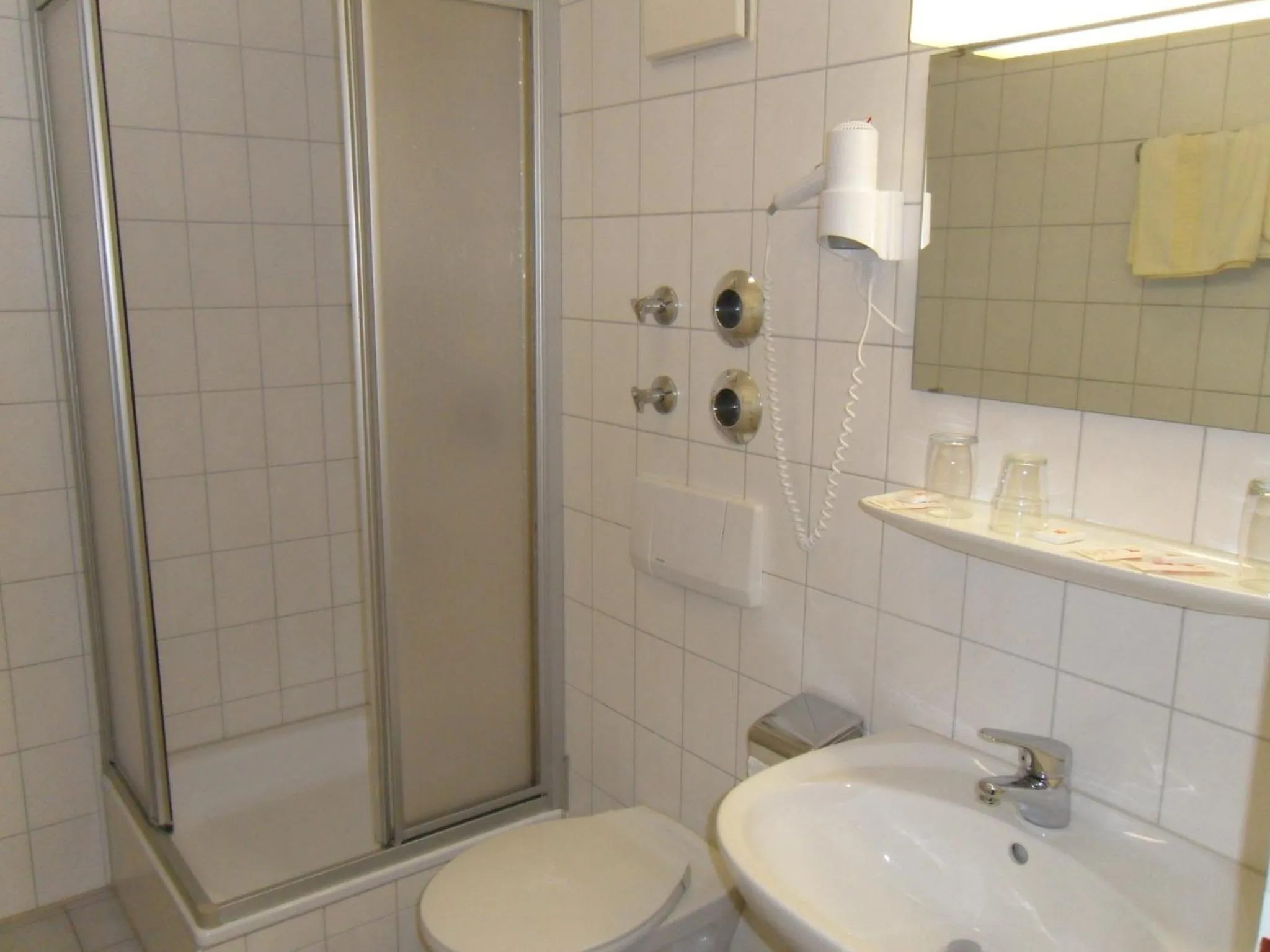 Bathroom in Hotel Gasthof Traube