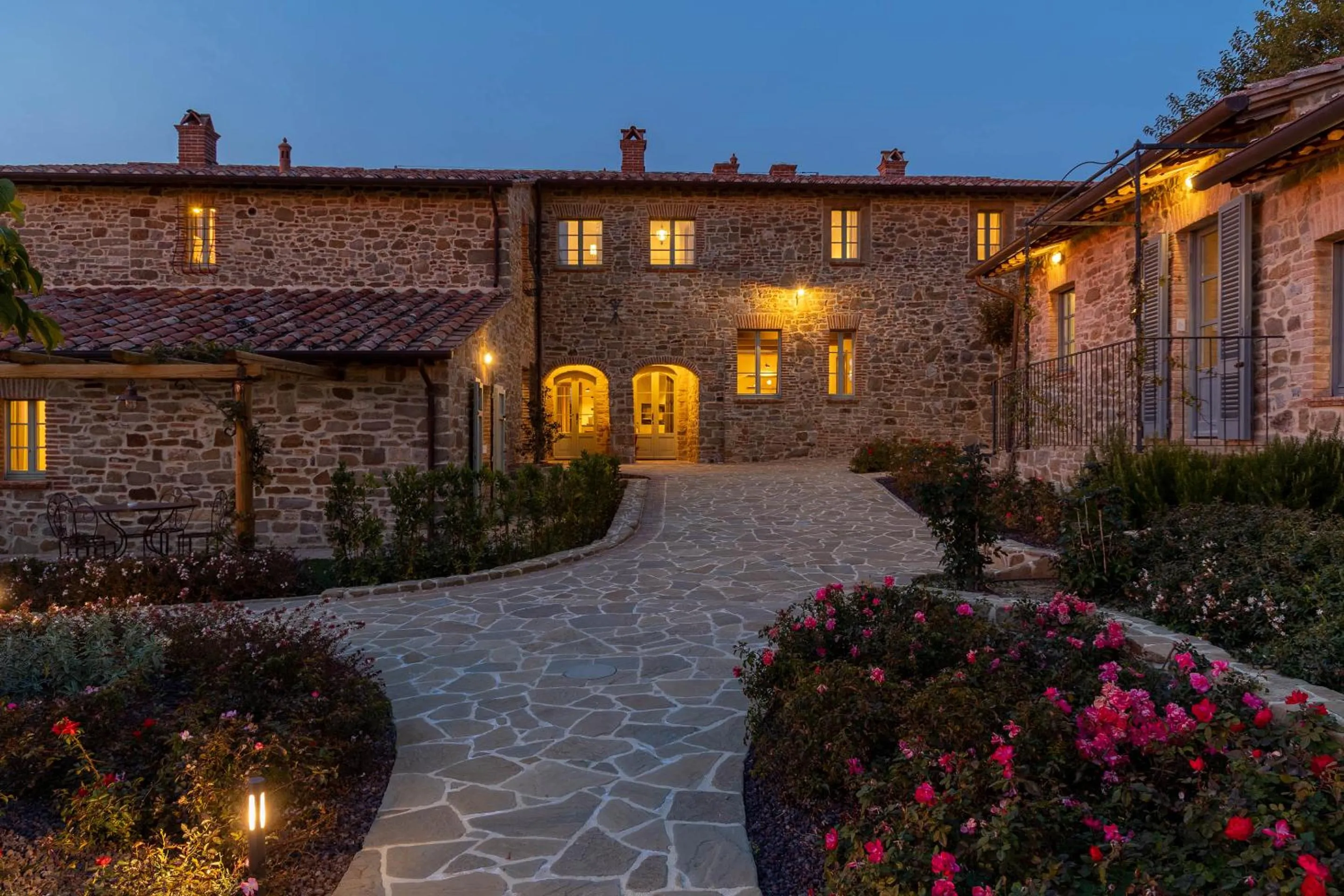 Property building in I Borghi dell'Eremo