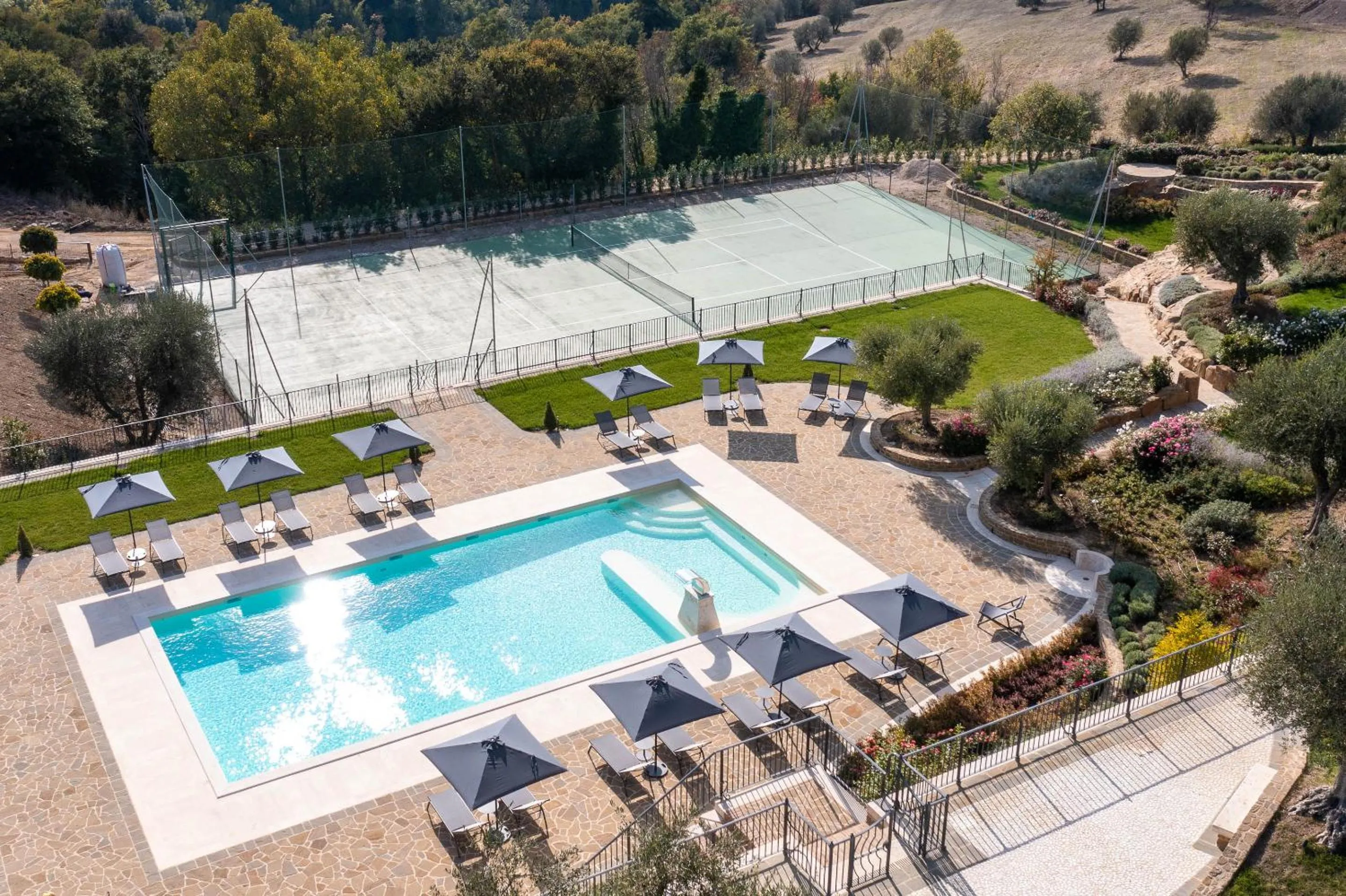 Bird's eye view in I Borghi dell'Eremo