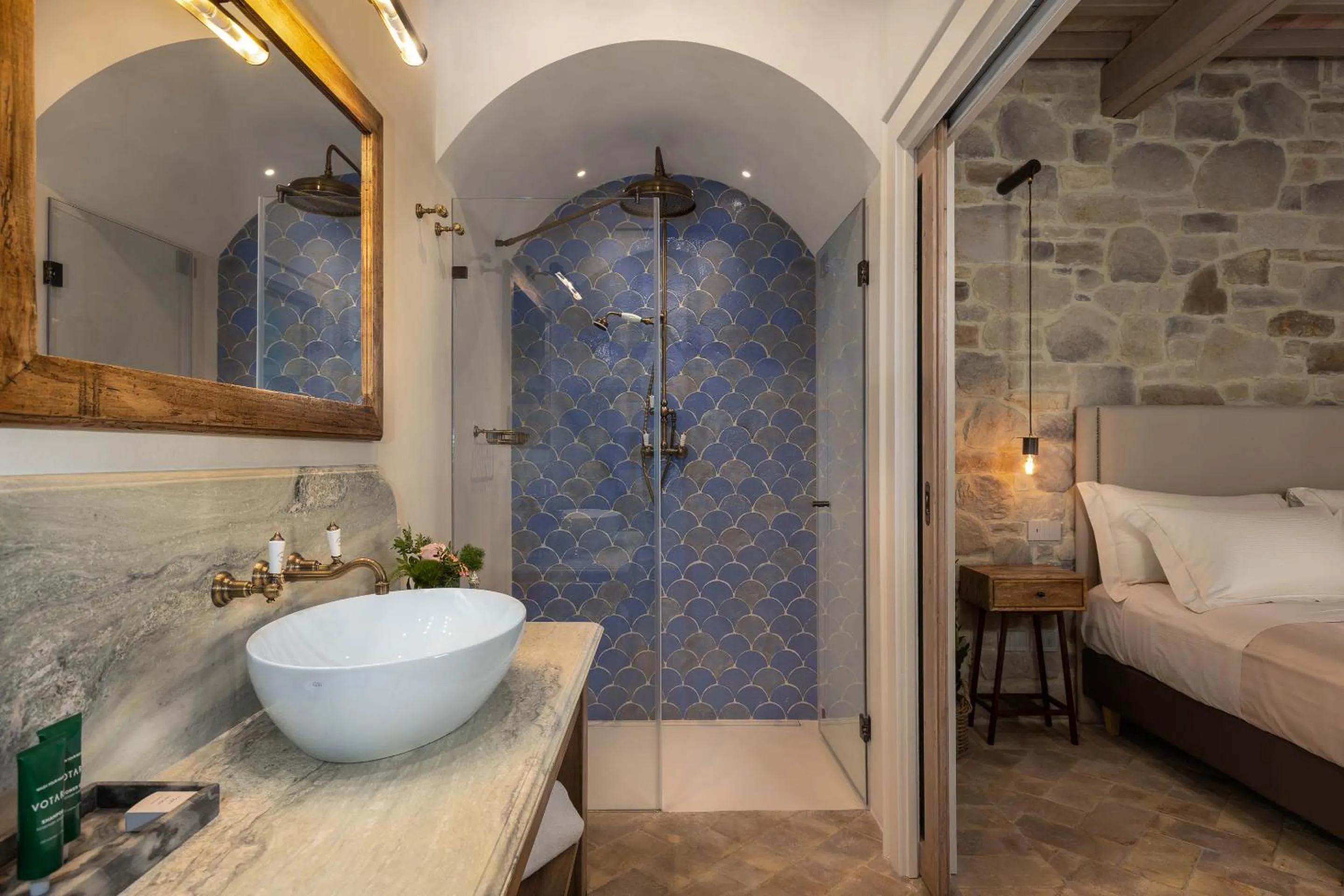 Toilet, Bed in I Borghi dell'Eremo