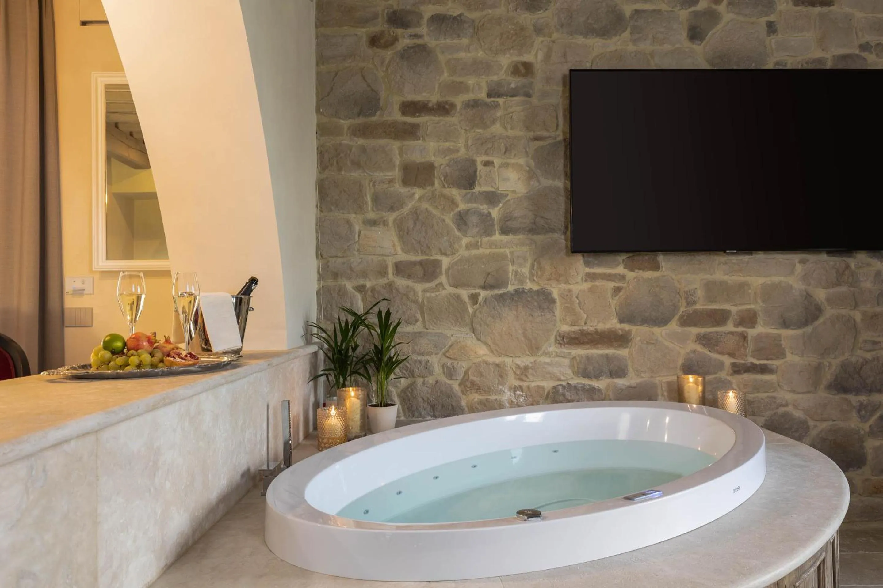 TV and multimedia in I Borghi dell'Eremo