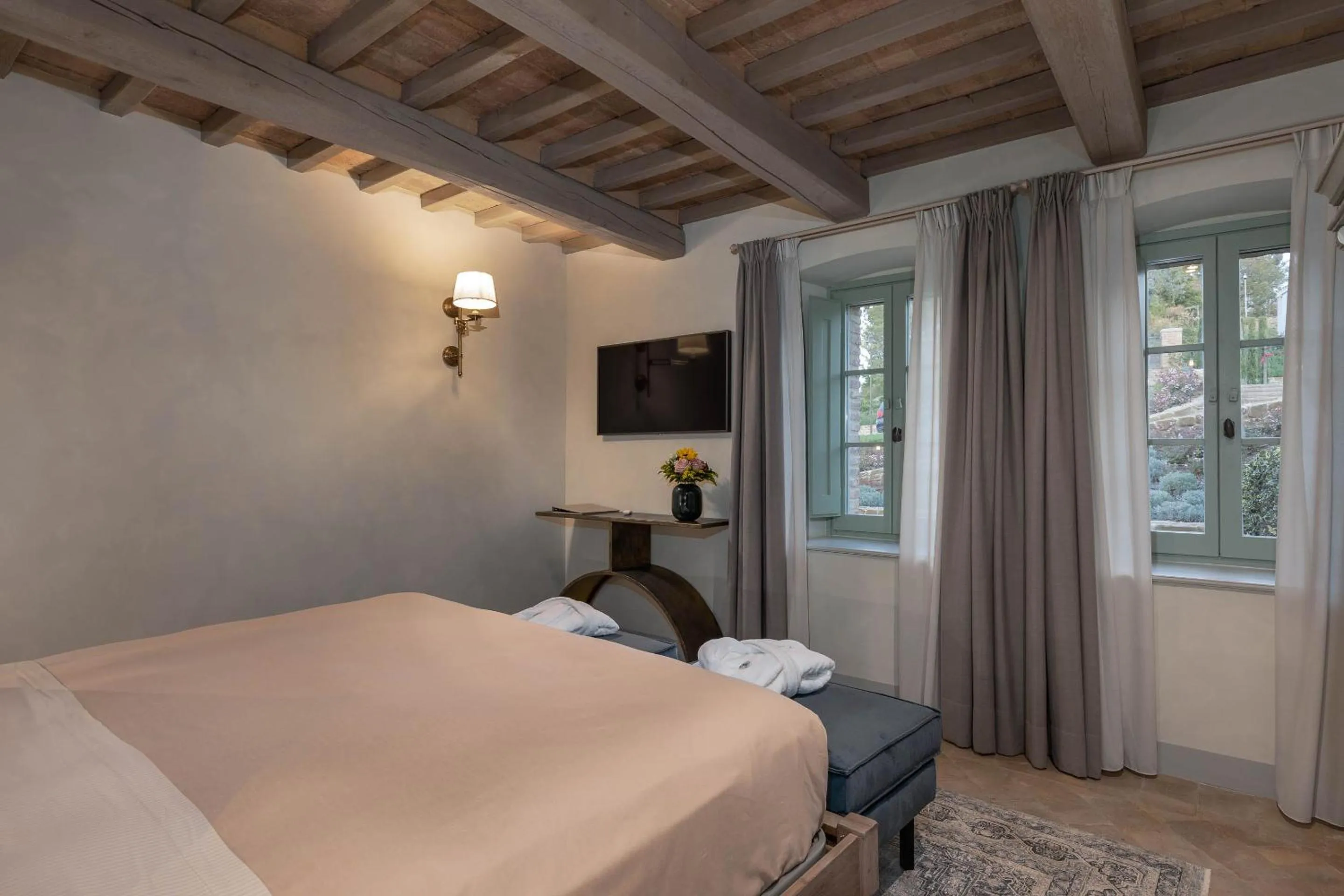 Bedroom, Bed in I Borghi dell'Eremo