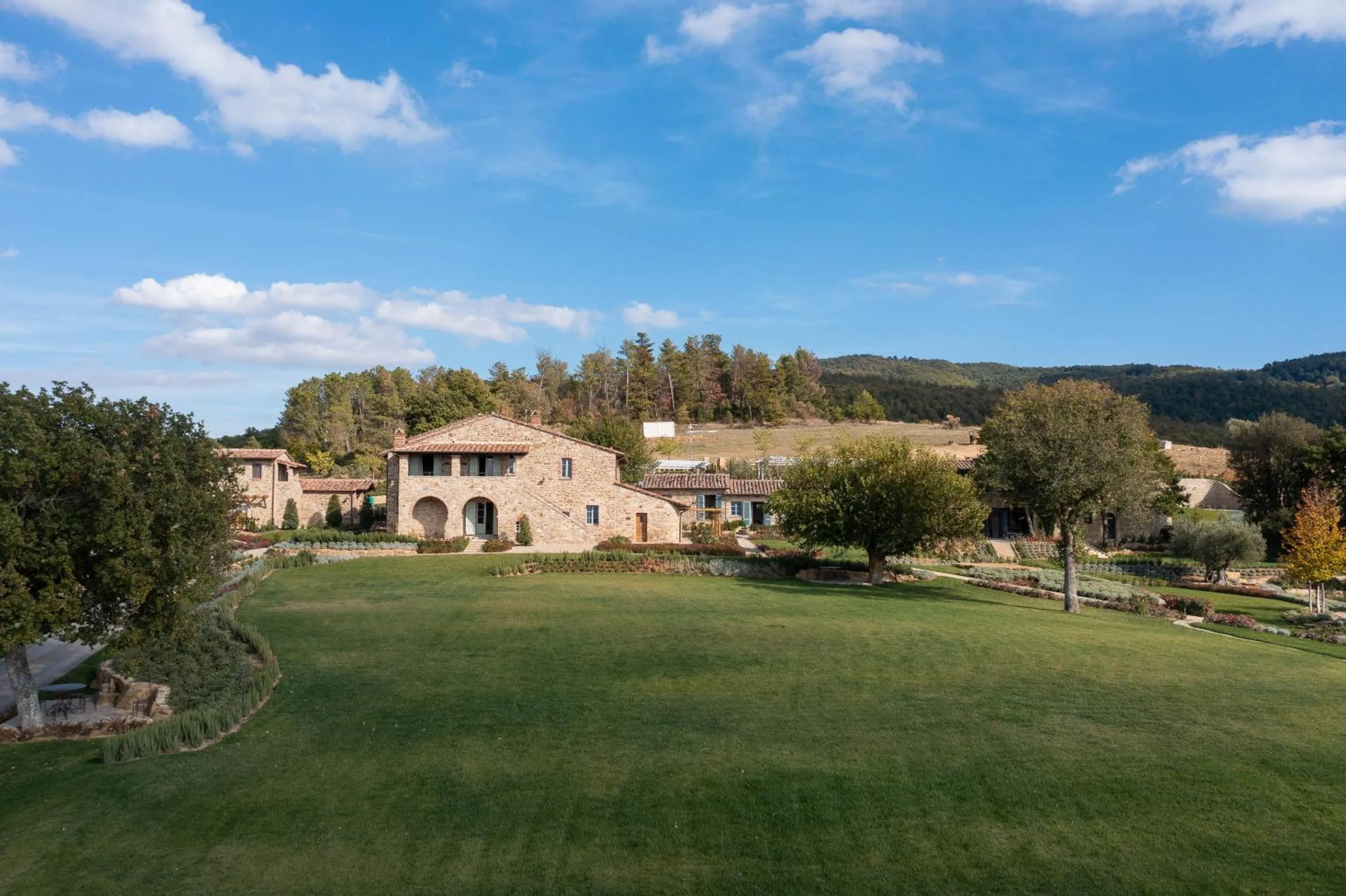 Bird's eye view in I Borghi dell'Eremo