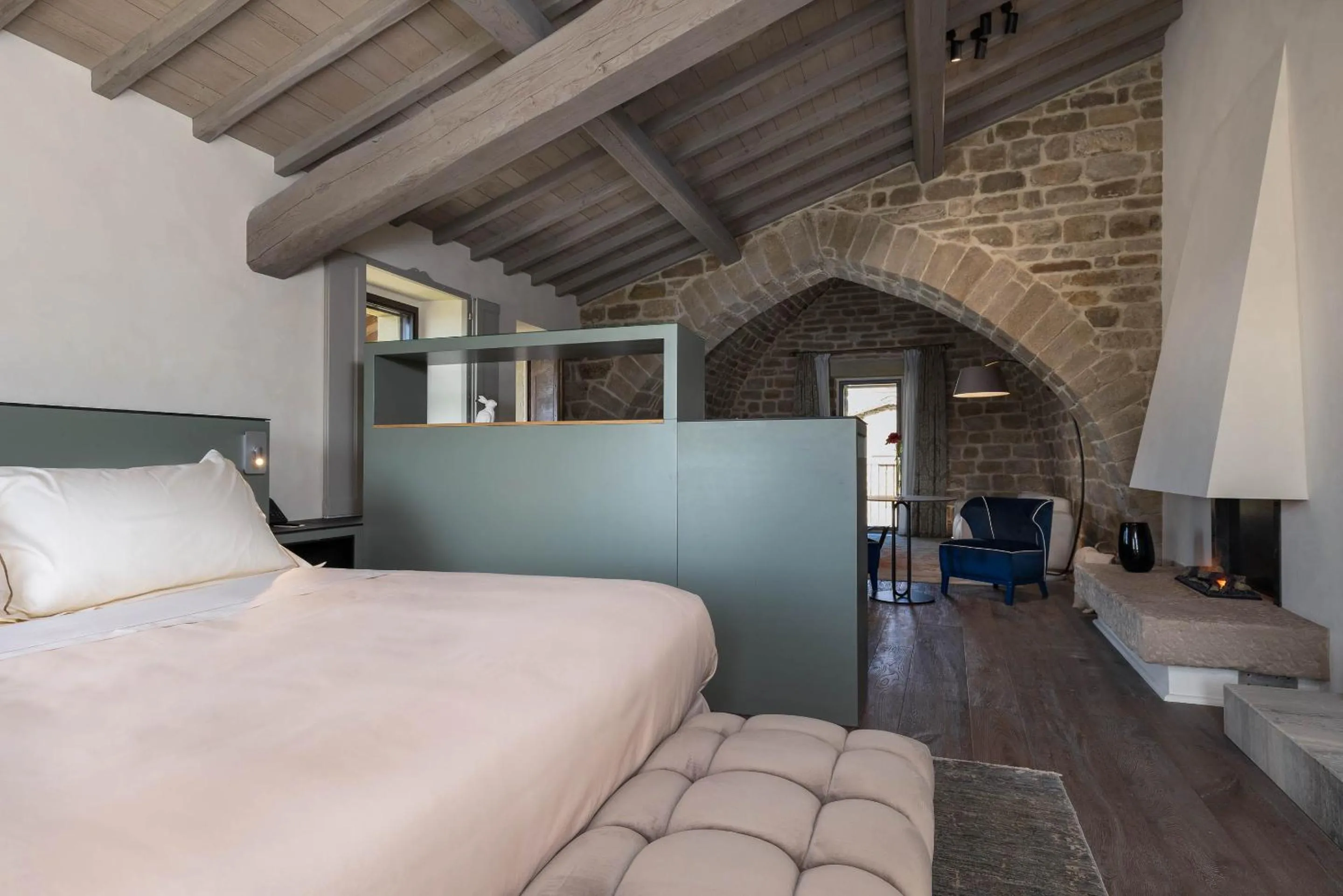 Living room, Bed in I Borghi dell'Eremo