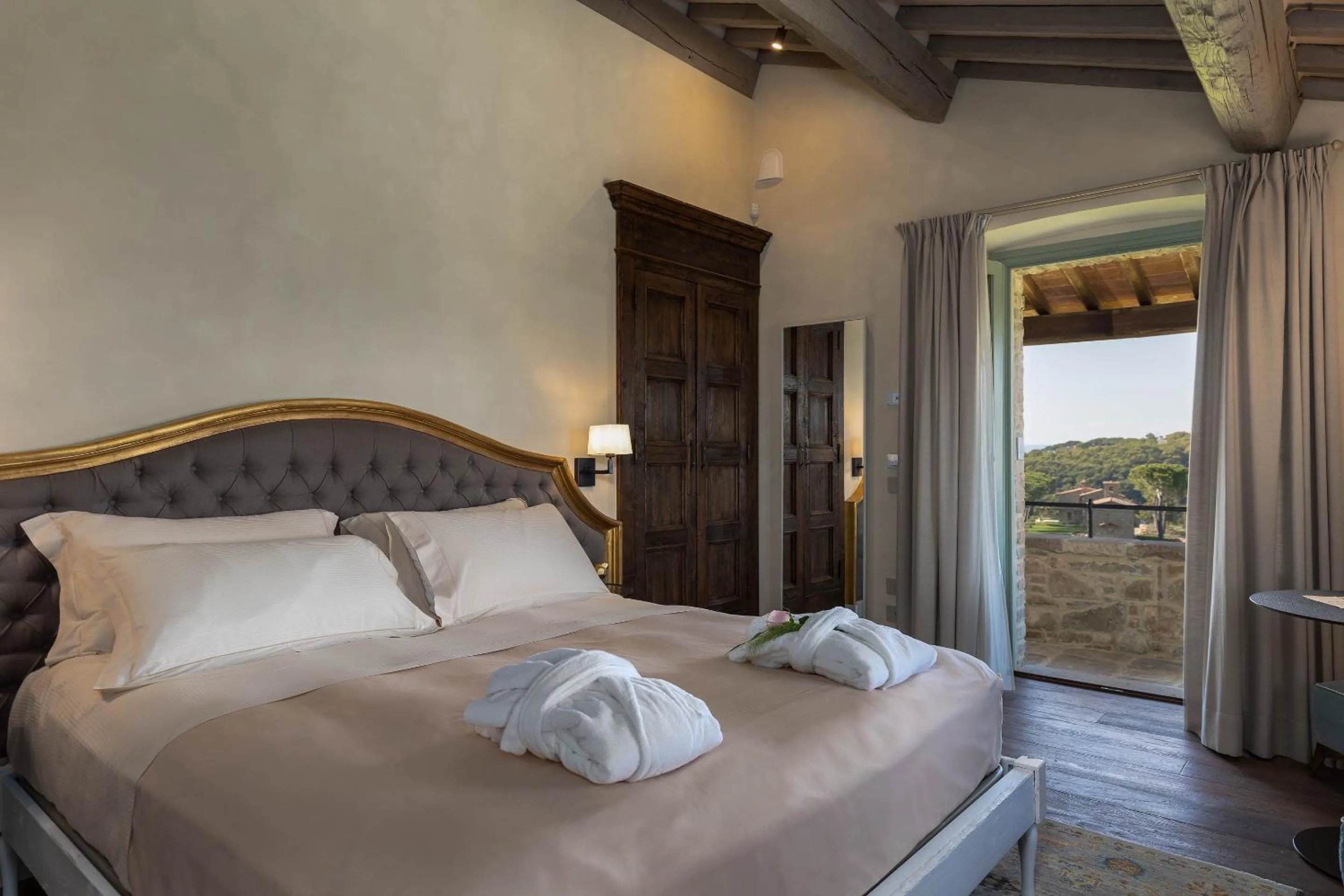 Bedroom, Bed in I Borghi dell'Eremo