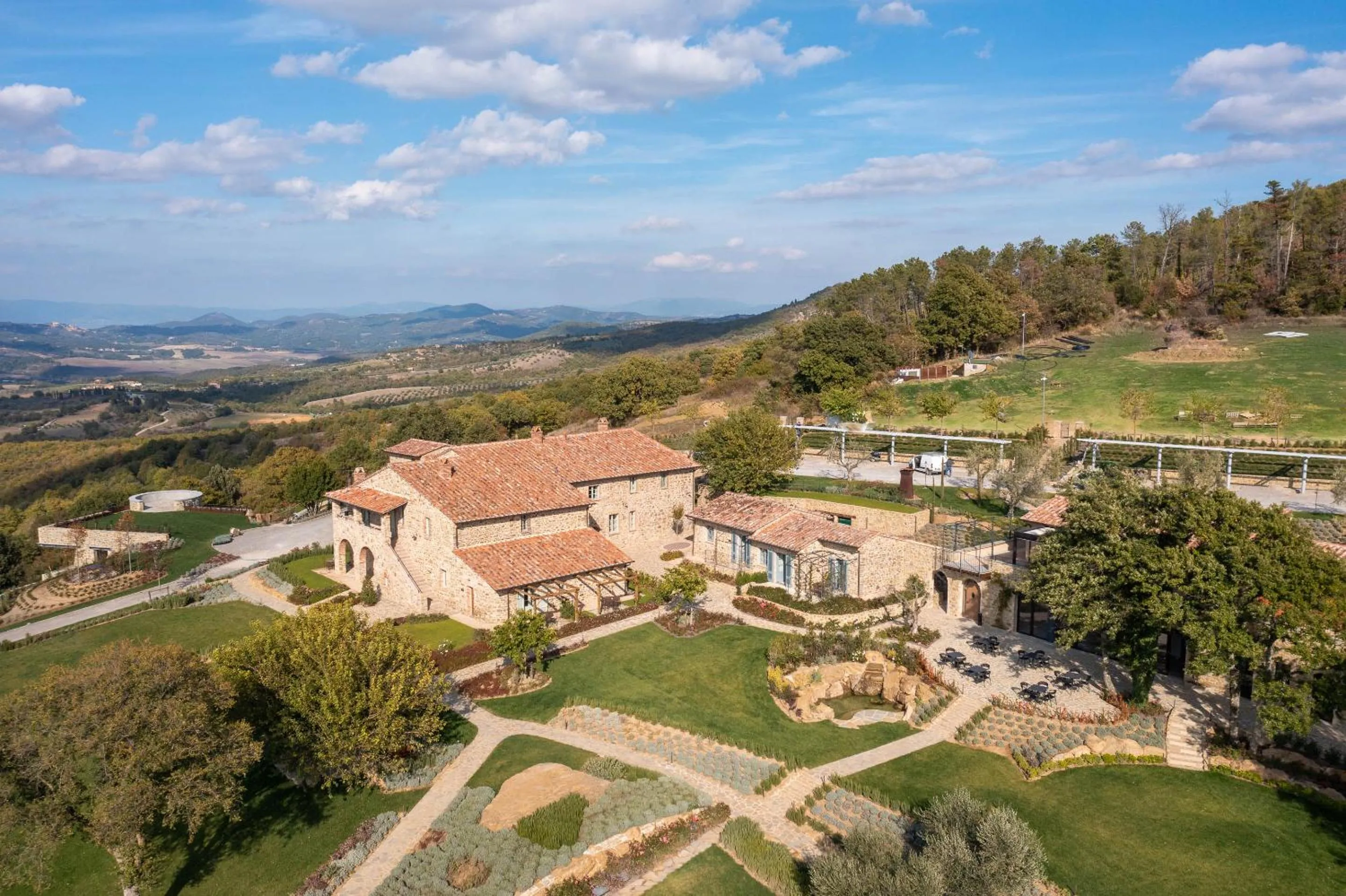 Bird's eye view in I Borghi dell'Eremo