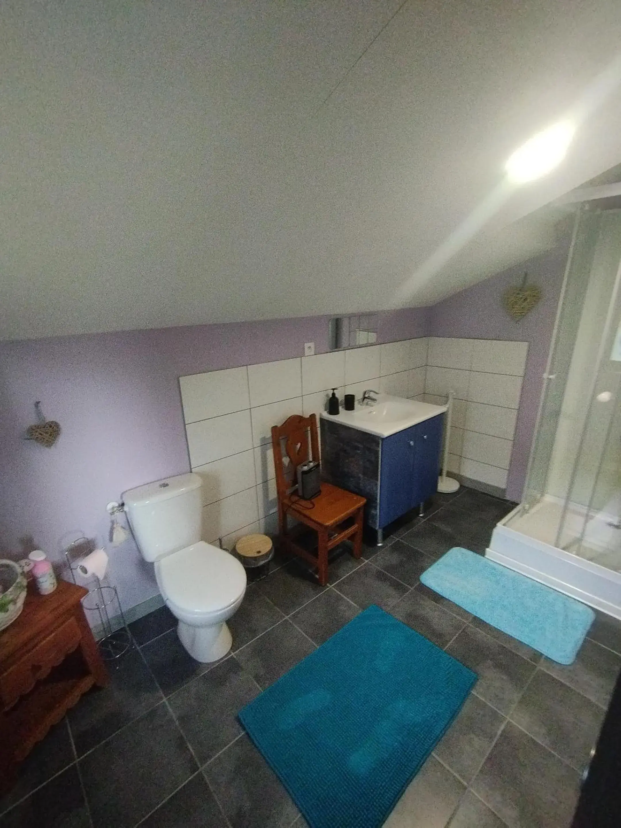 Bathroom in La Maison de Heidi Bathroom in La Maison de Heidi