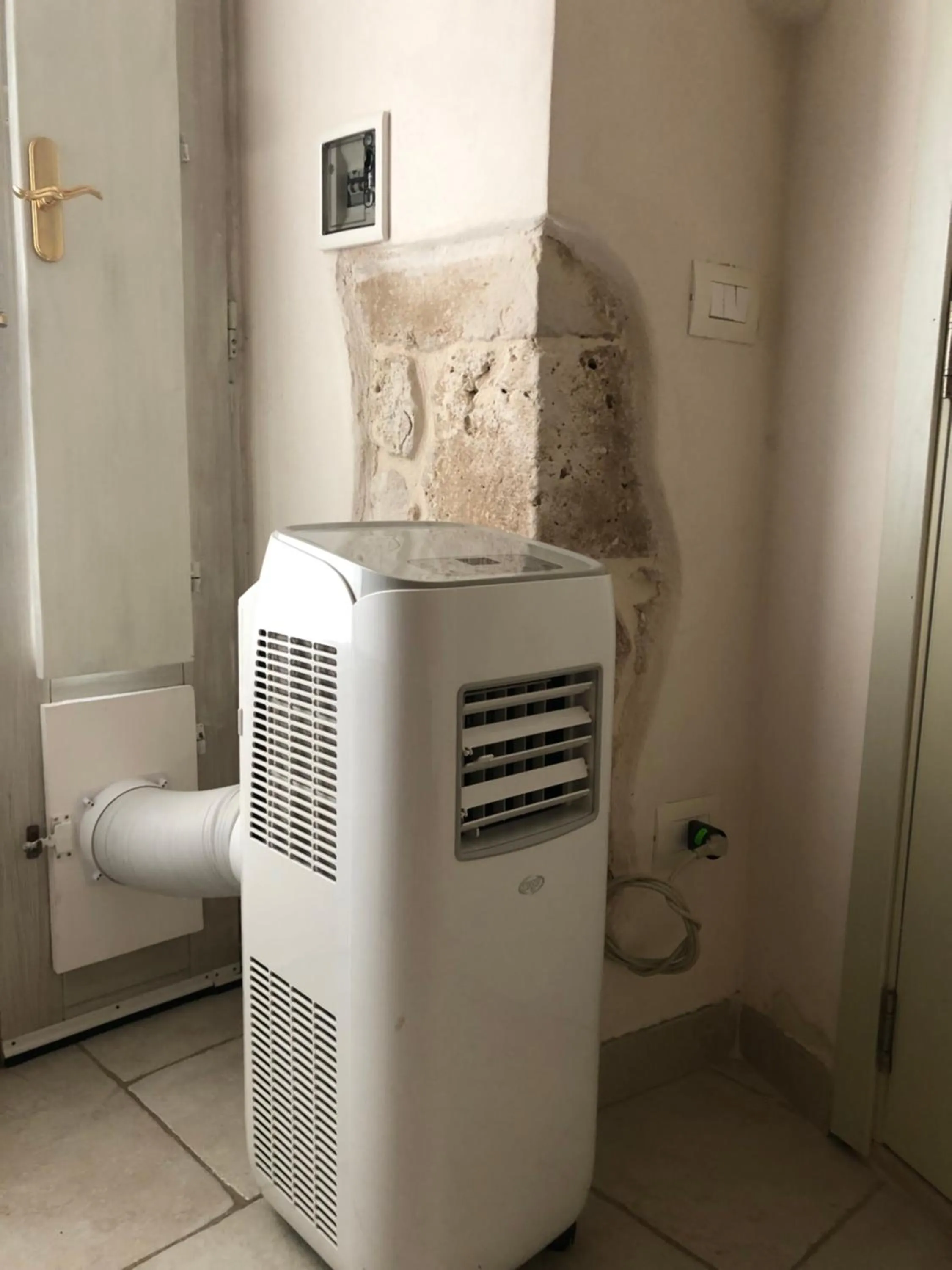 air conditioner in La Casetta di Greta