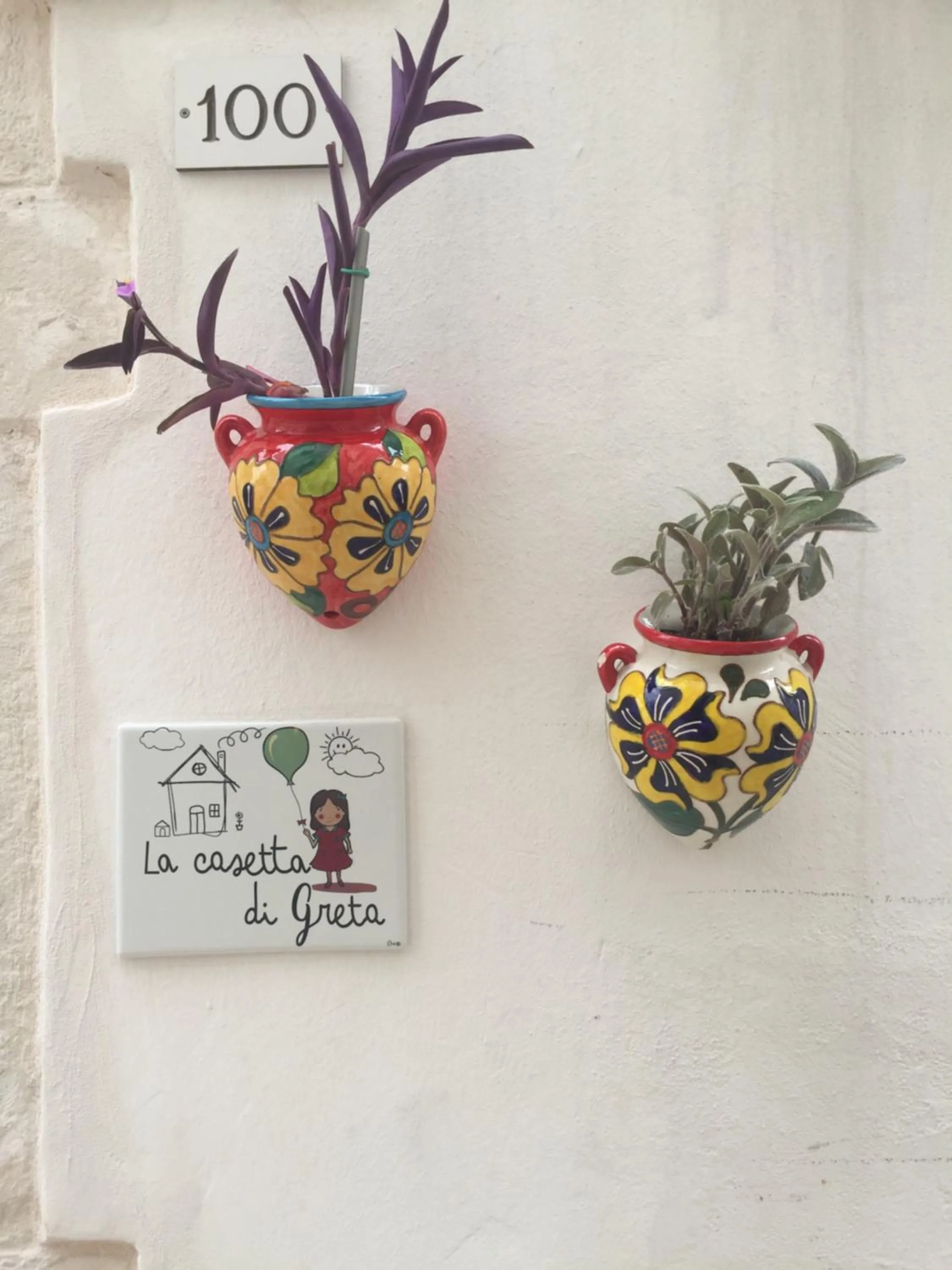 Property logo or sign in La Casetta di Greta