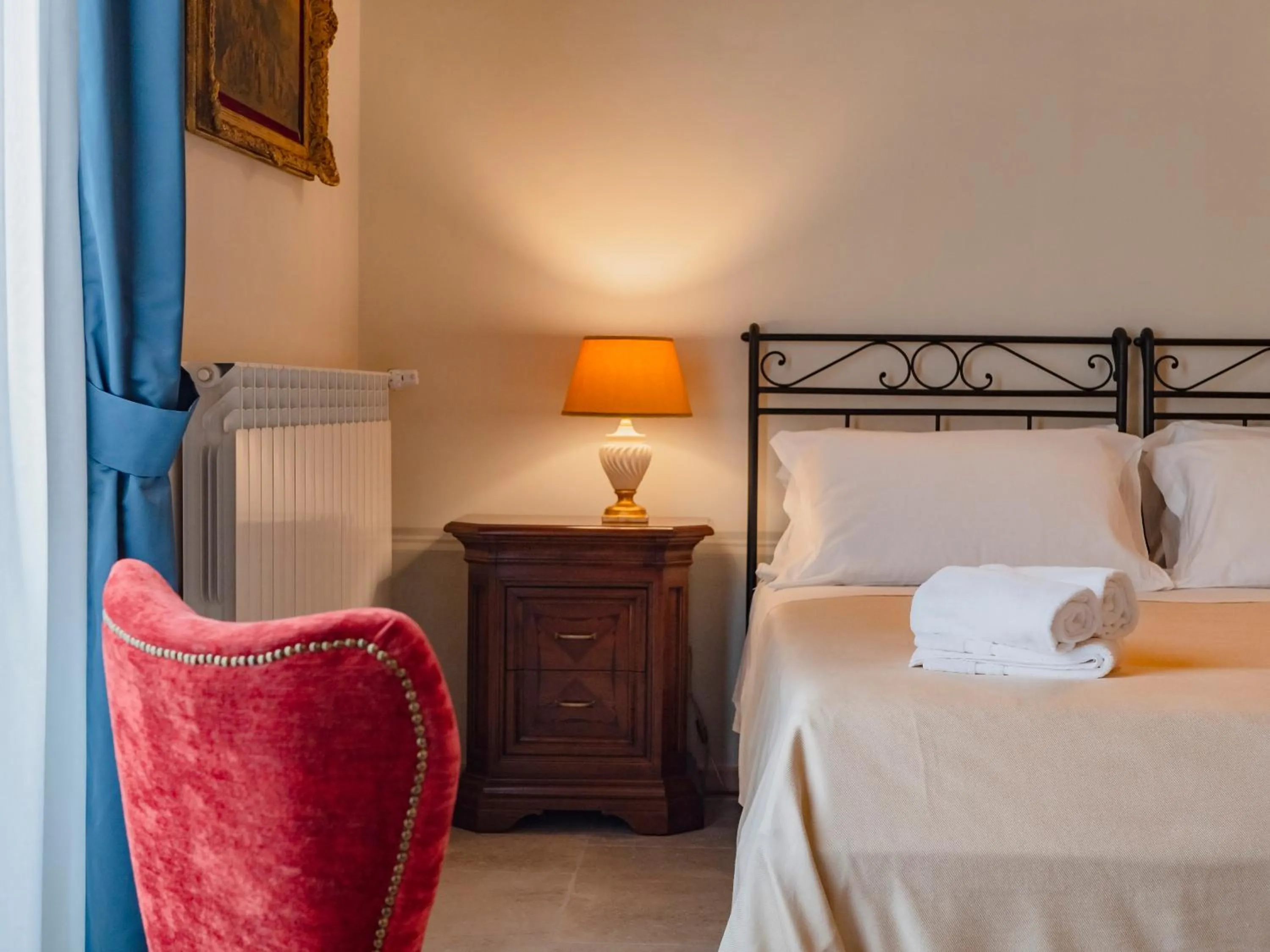 Bedroom, Bed in Palazzo dei Pavoni, Relais di Charme