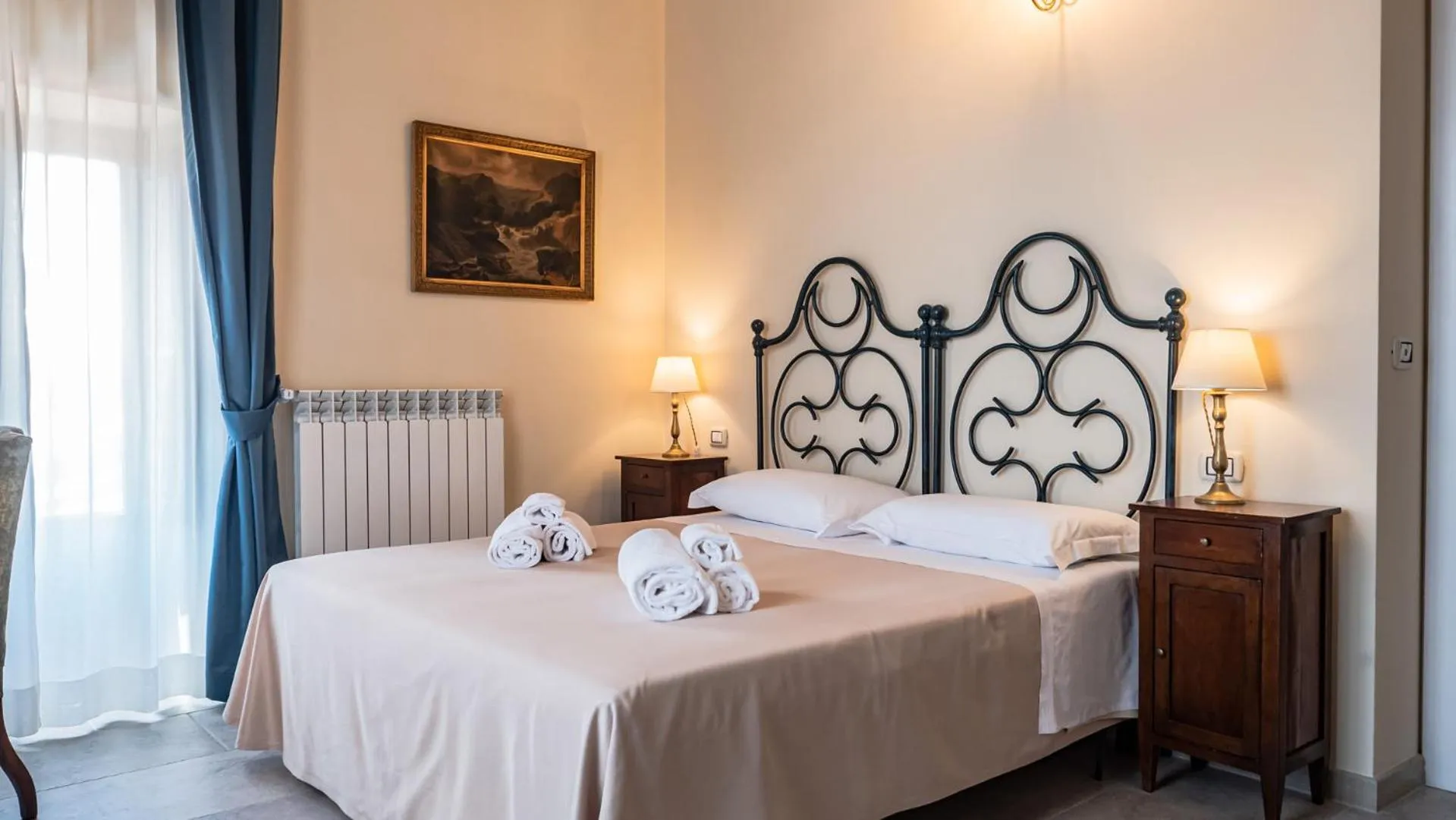 Bedroom, Bed in Palazzo dei Pavoni, Relais di Charme