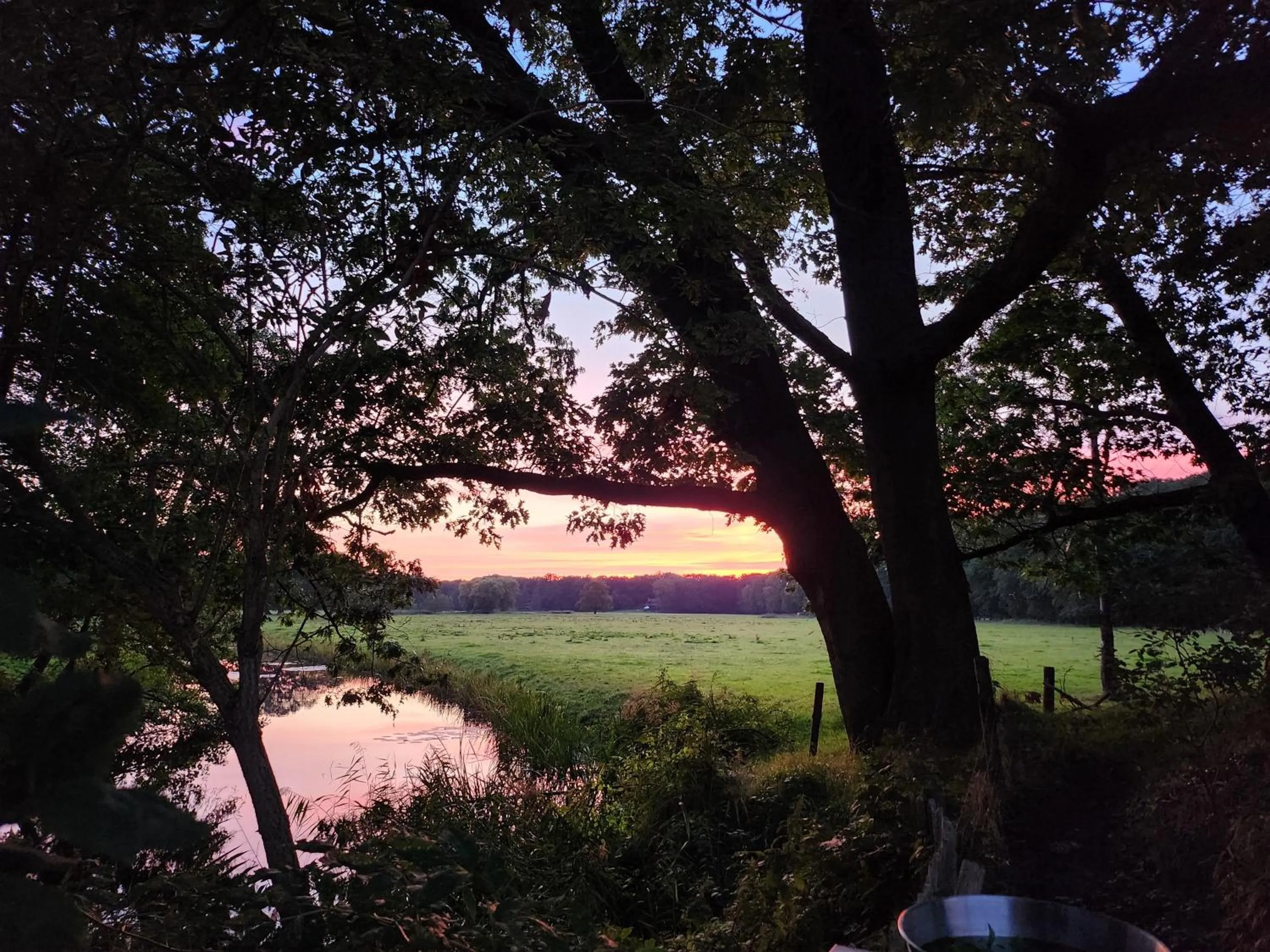 Hot Tub in Huize Koempoelan